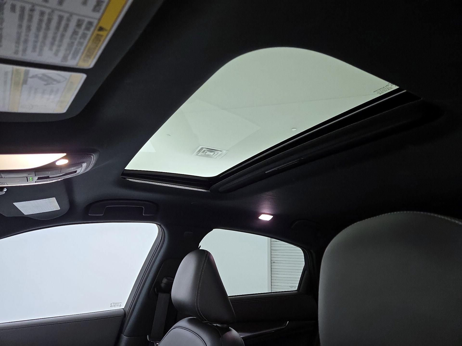 Thumbnail: 2022 INFINITI QX55 - 20