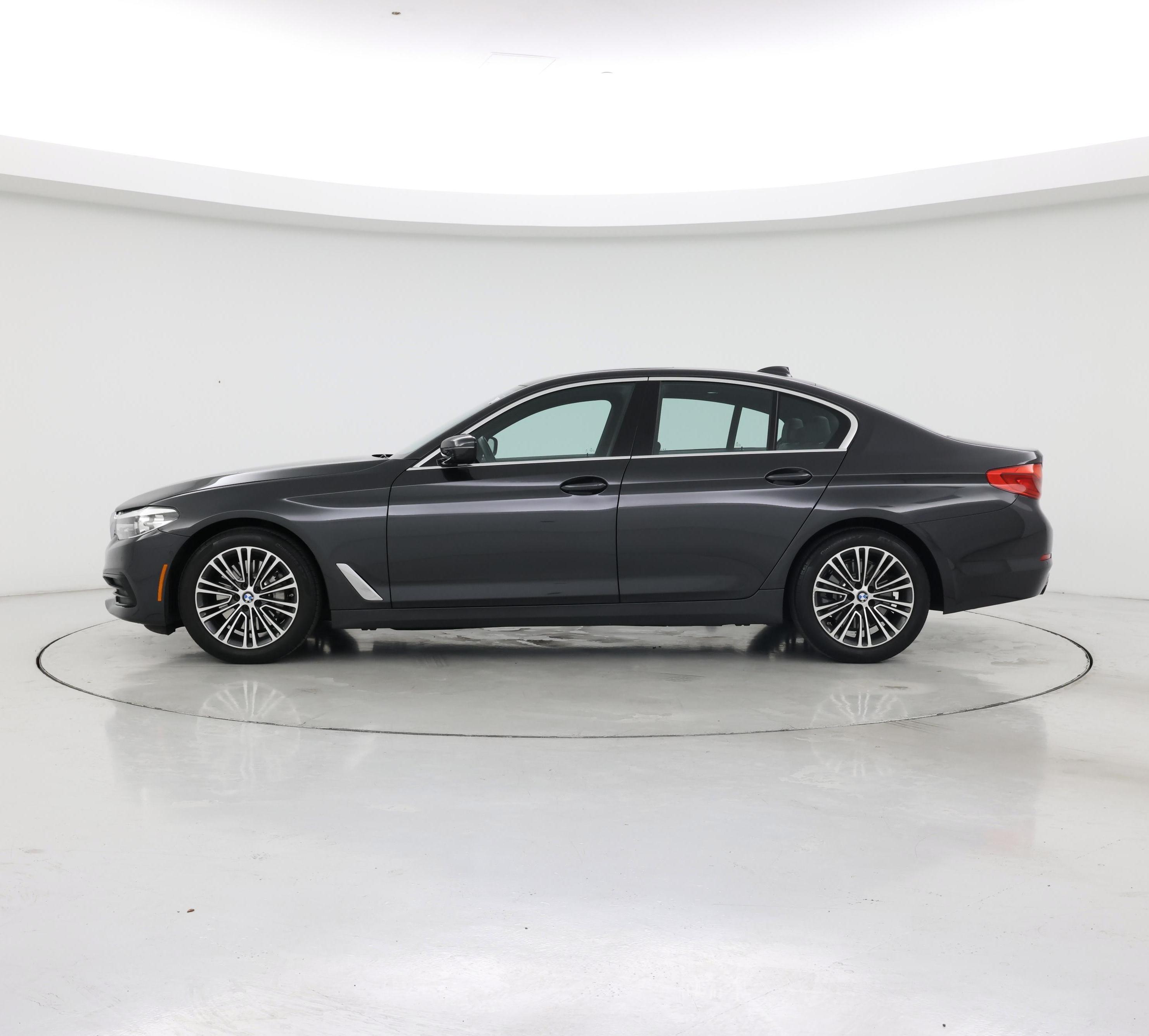 Thumbnail: 2019 BMW 5 Series - 3