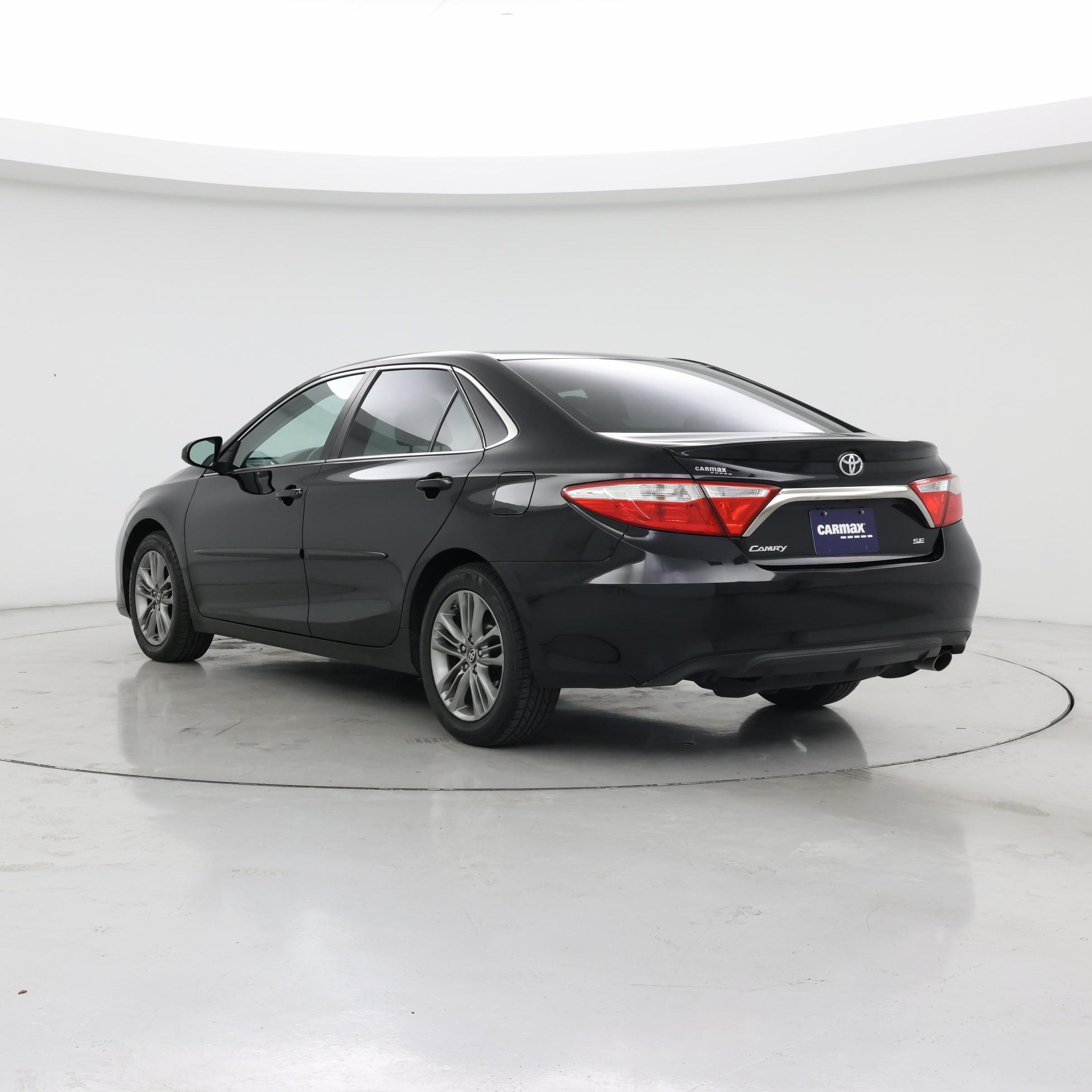Thumbnail: 2017 Toyota Camry - 2