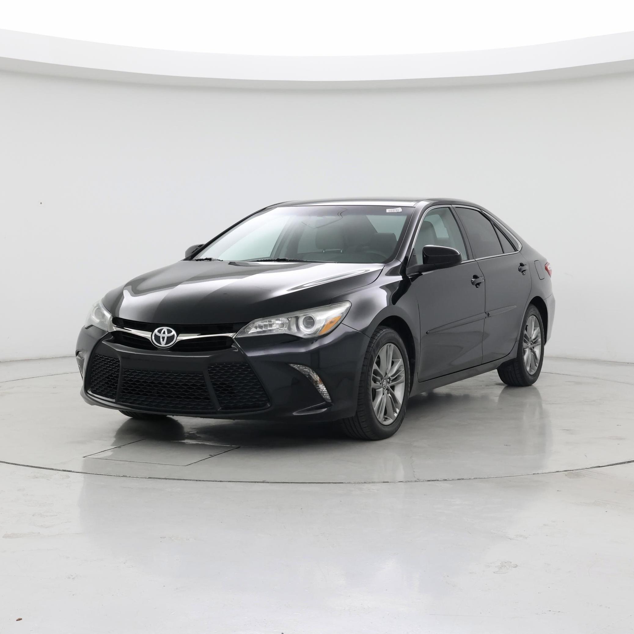 Thumbnail: 2017 Toyota Camry - 4