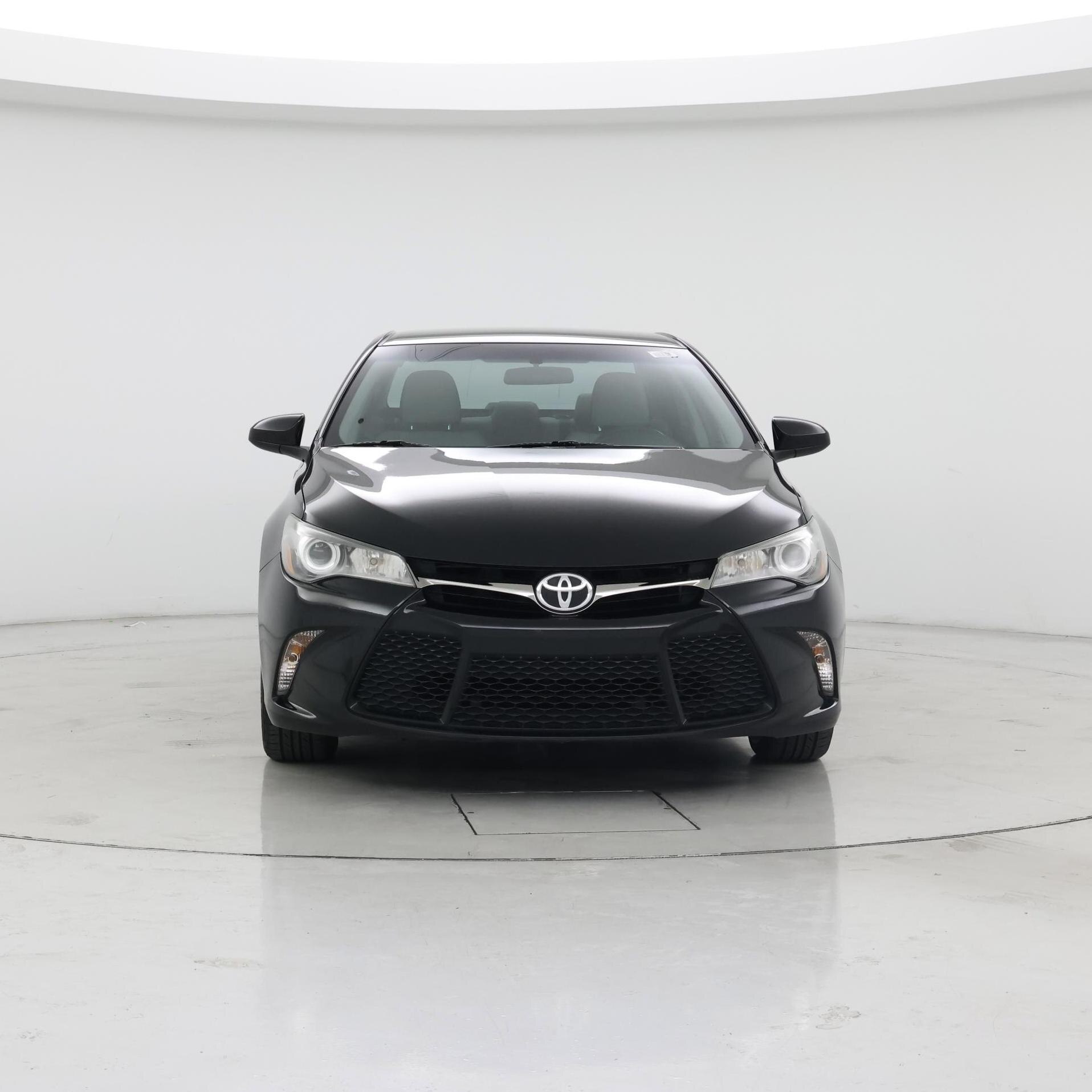 Thumbnail: 2017 Toyota Camry - 5
