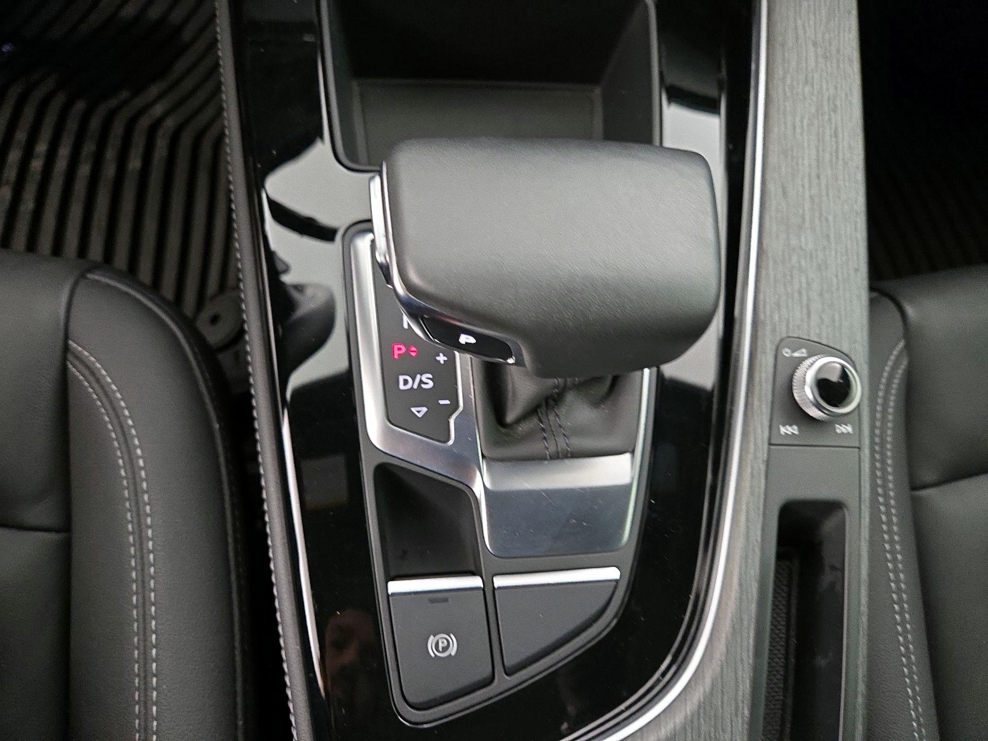 Thumbnail: 2020 Audi A5 - 17