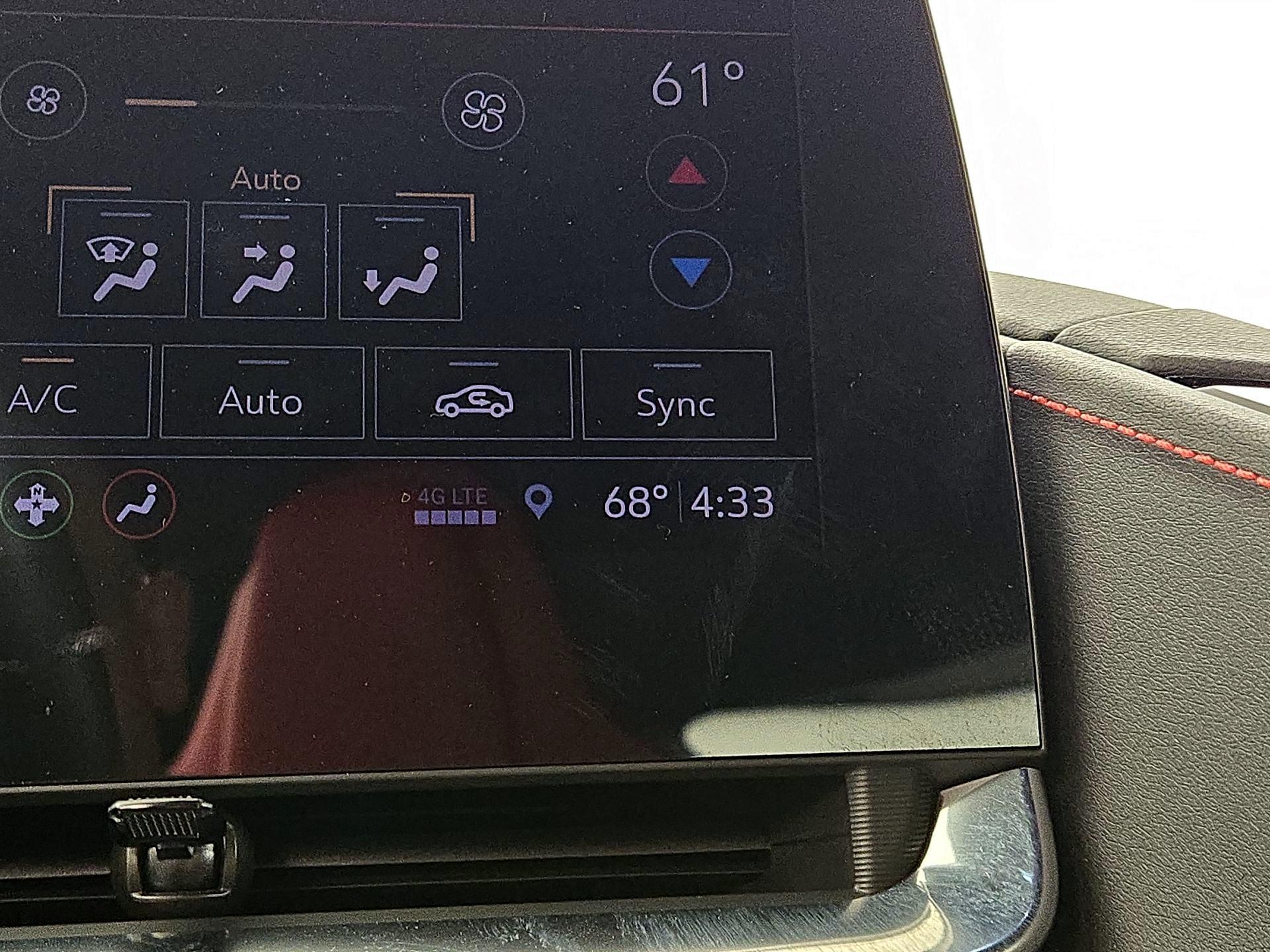 Thumbnail: 2020 Chevrolet Corvette - 15