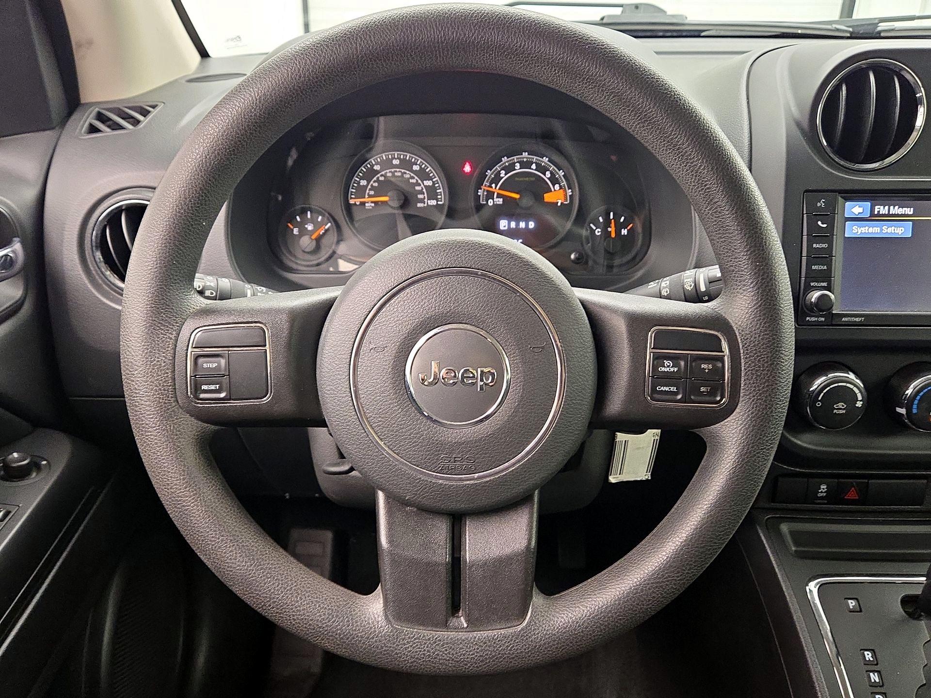 Thumbnail: 2014 Jeep Compass - 10