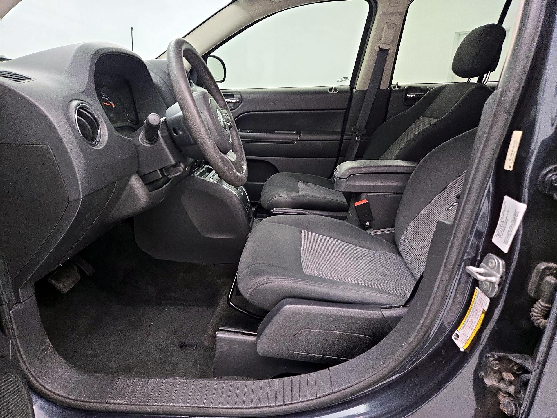 Thumbnail: 2014 Jeep Compass - 11