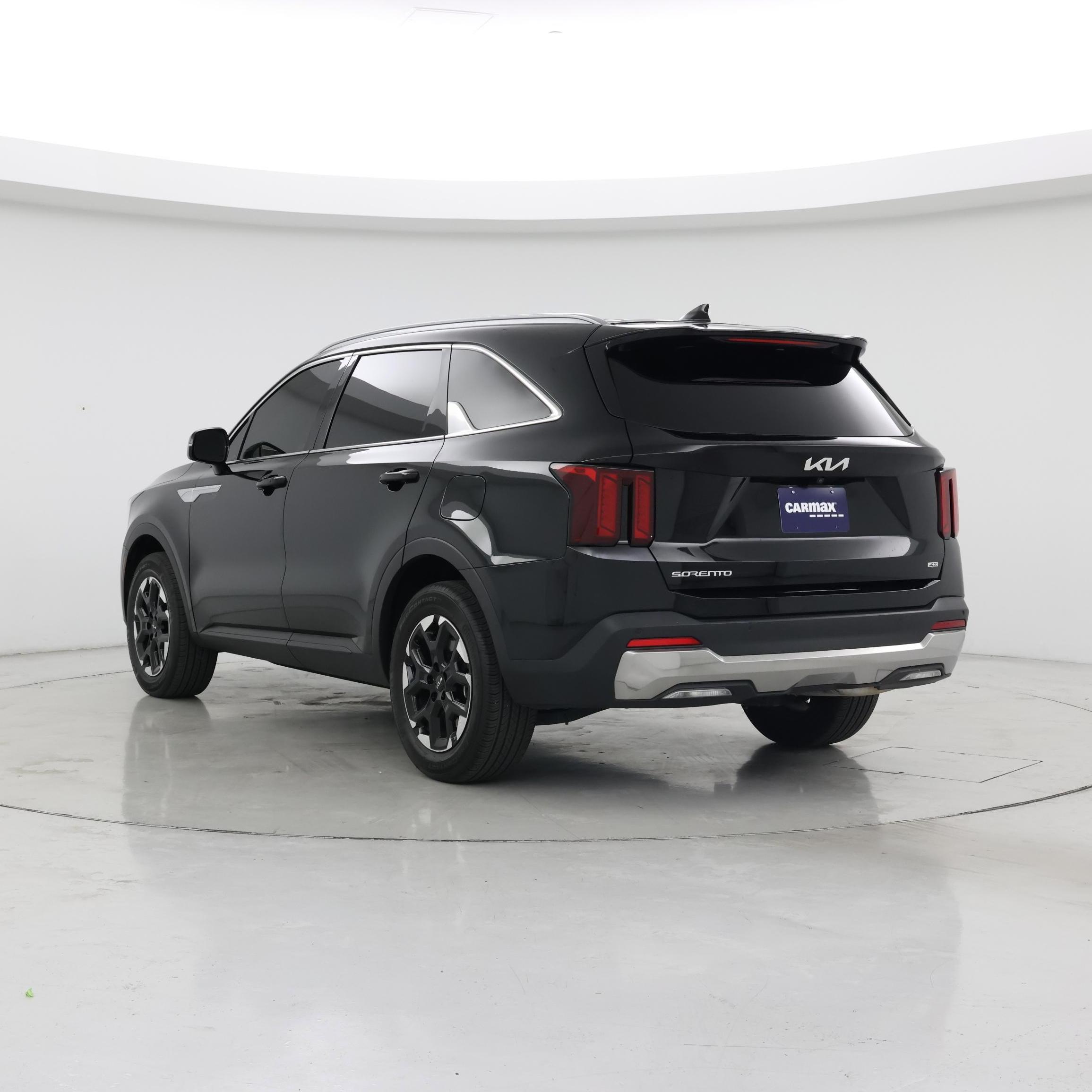 Thumbnail: 2024 Kia Sorento - 2