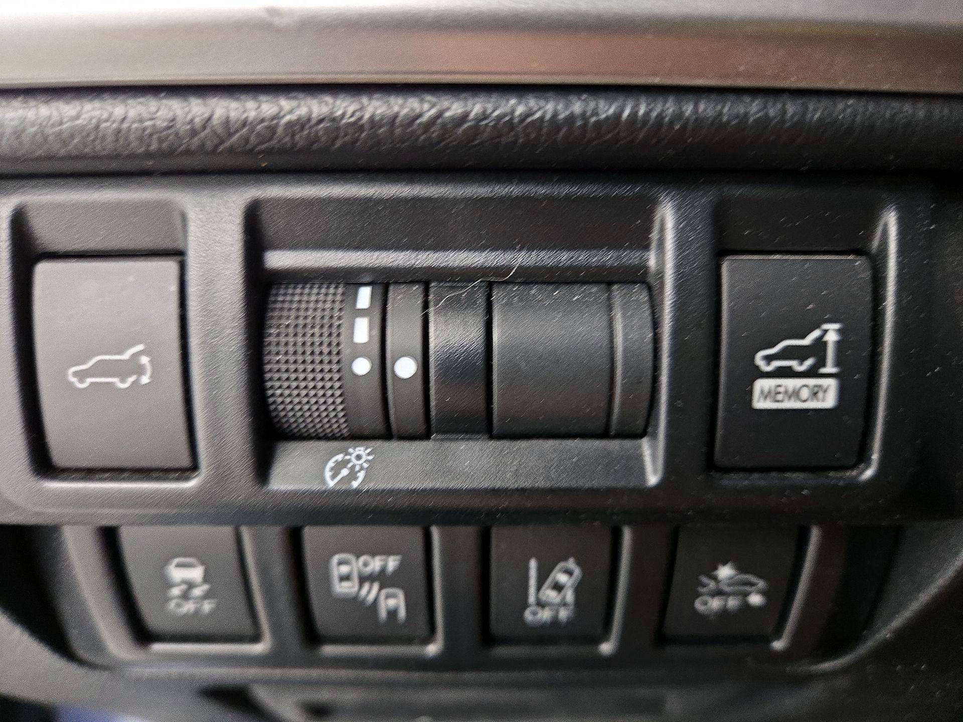 Thumbnail: 2018 Subaru Outback - 13