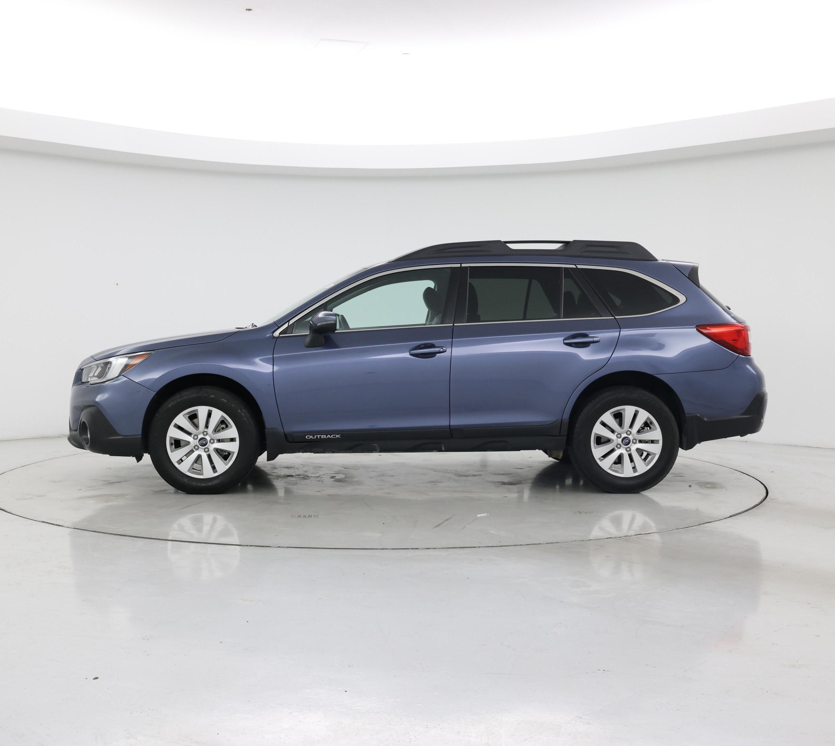 Thumbnail: 2018 Subaru Outback - 3