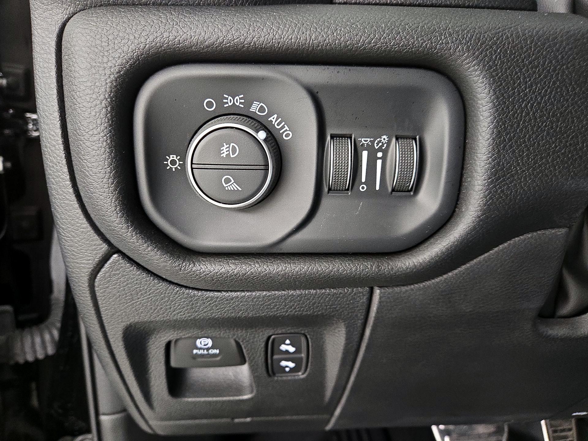 Thumbnail: 2024 RAM 1500 - 13