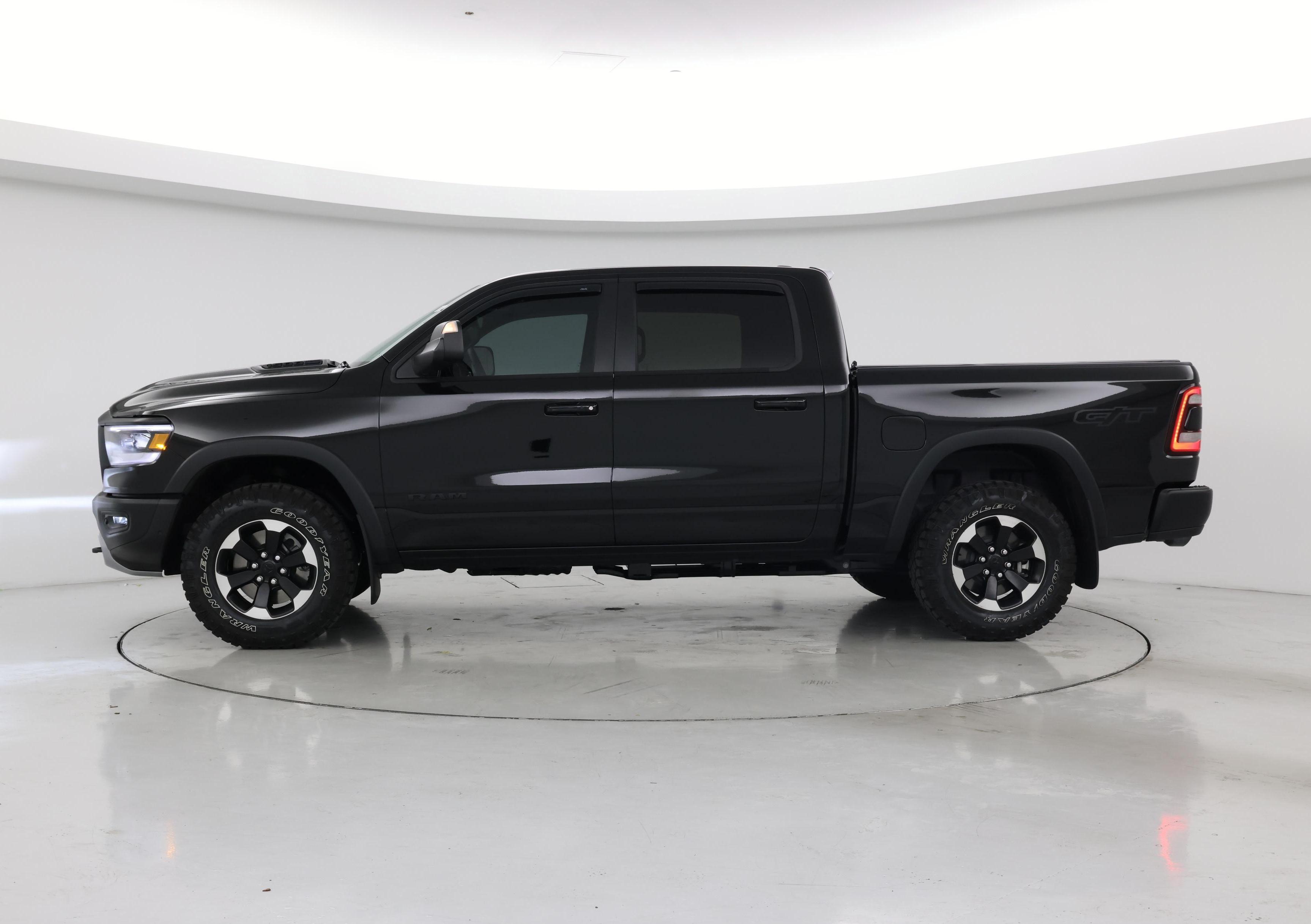 Thumbnail: 2024 RAM 1500 - 3