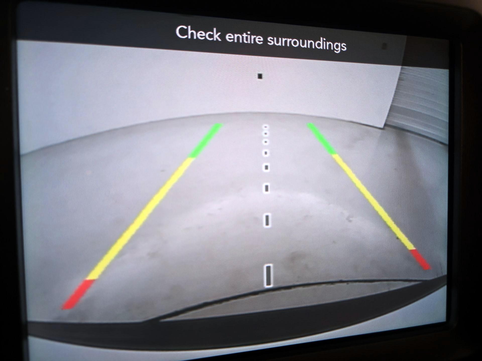 Thumbnail: 2020 Jeep Cherokee - 14