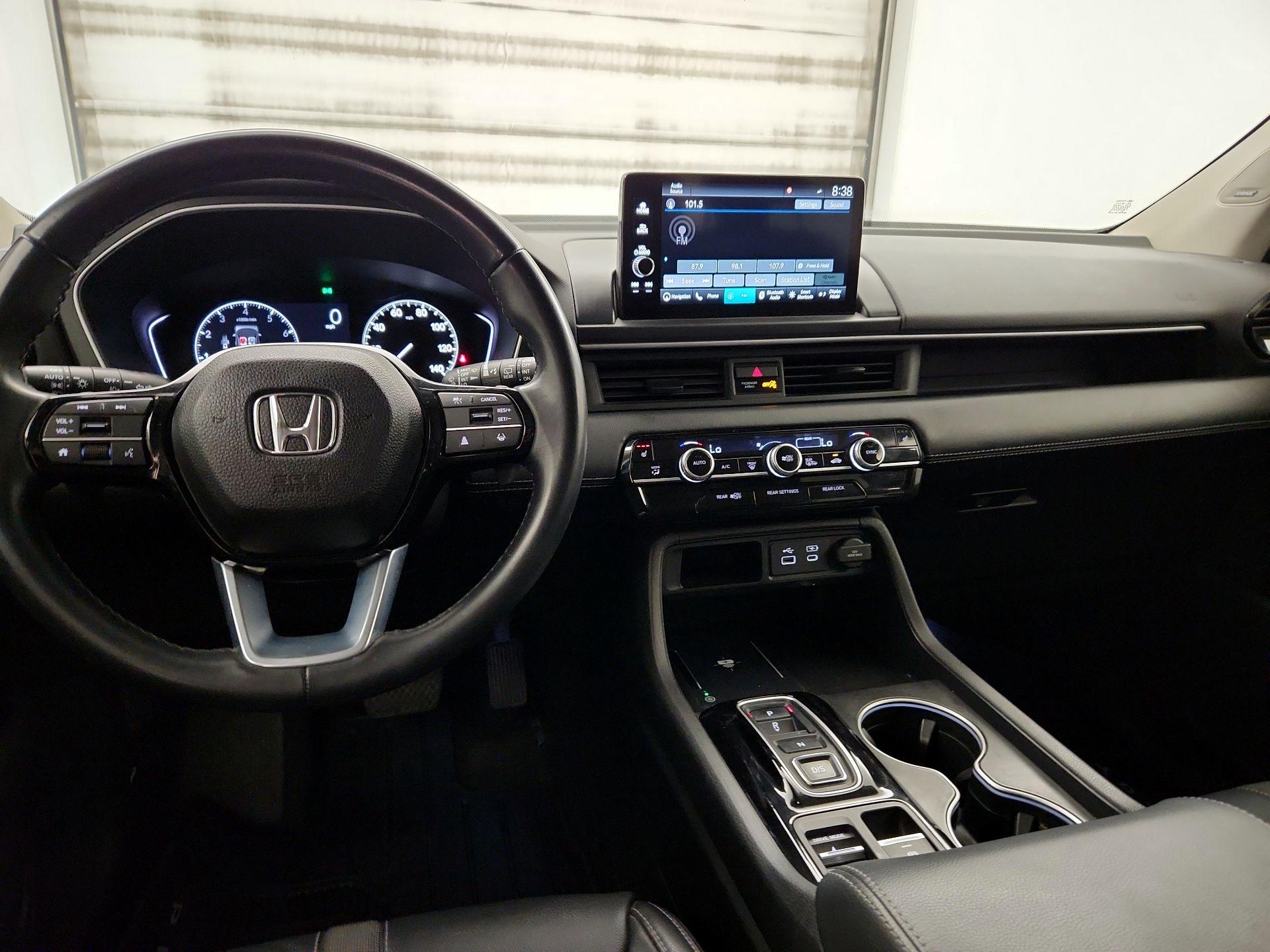 Thumbnail: 2023 Honda Pilot - 9