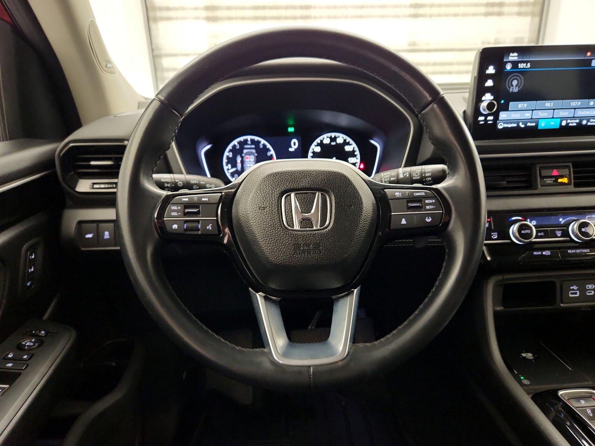 Thumbnail: 2023 Honda Pilot - 10