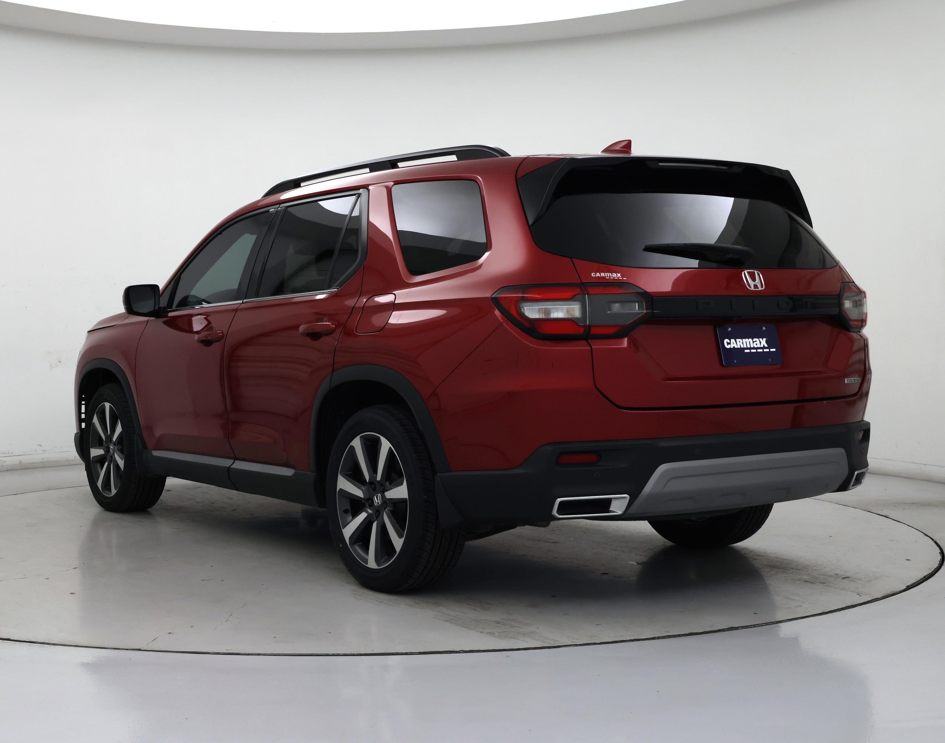 Thumbnail: 2023 Honda Pilot - 2