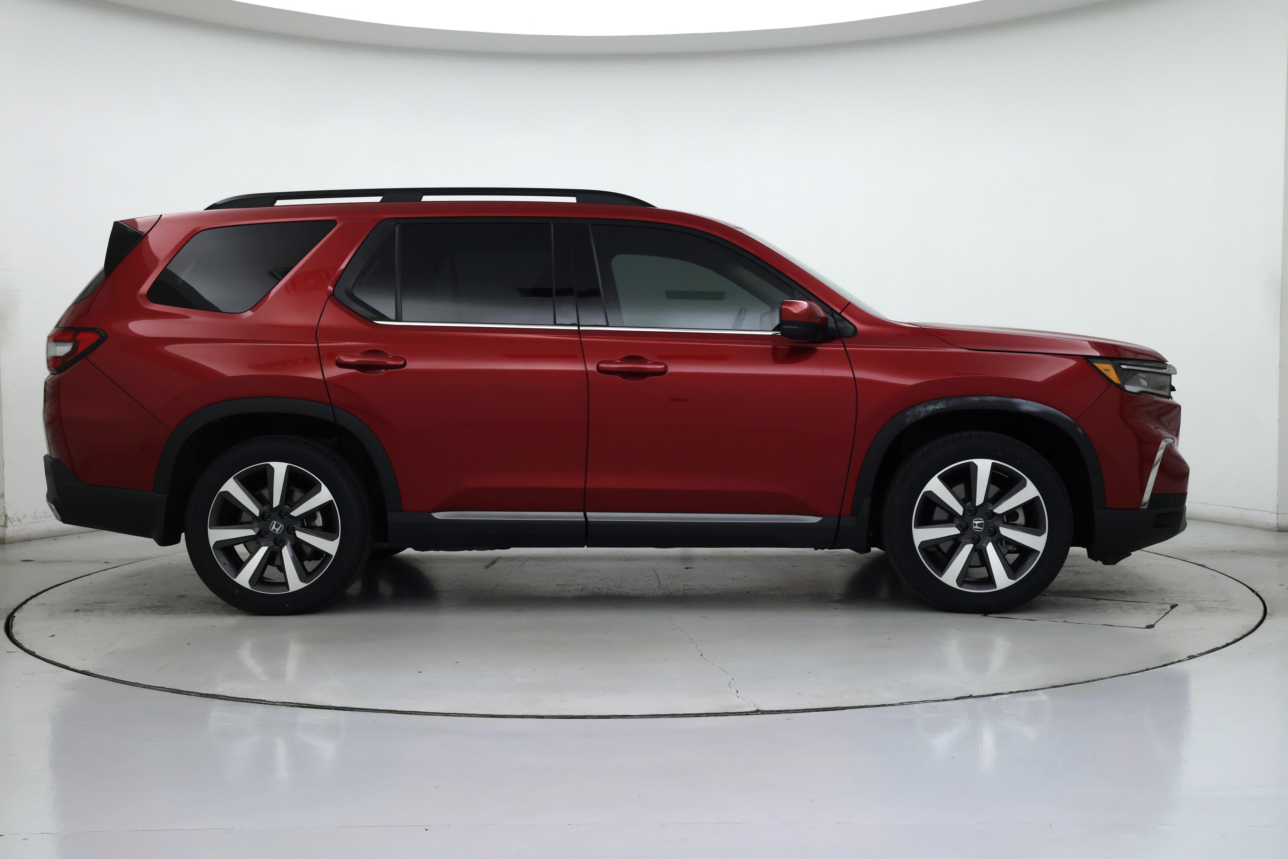 Thumbnail: 2023 Honda Pilot - 7