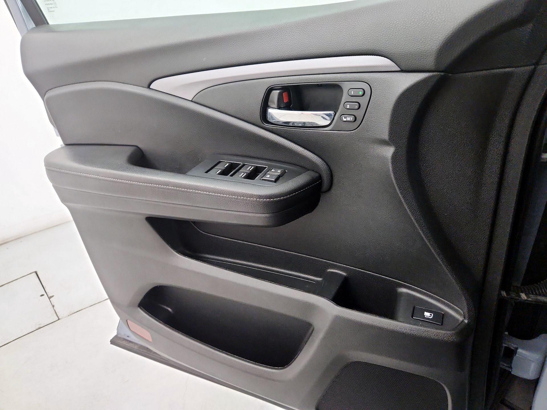 Thumbnail: 2023 Honda Ridgeline - 12