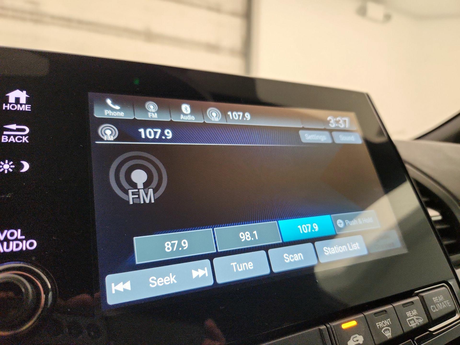 Thumbnail: 2023 Honda Odyssey - 15