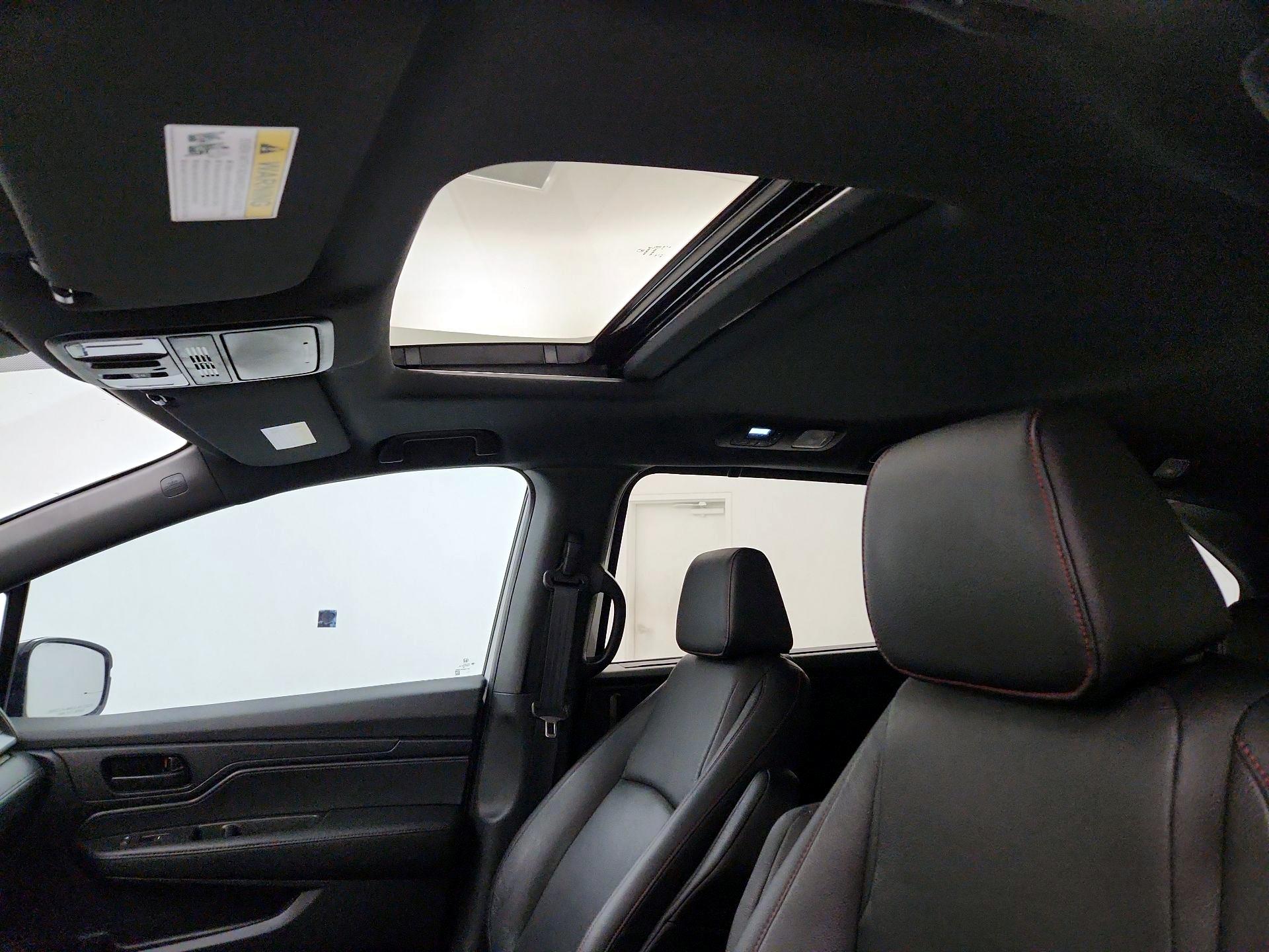 Thumbnail: 2023 Honda Odyssey - 19