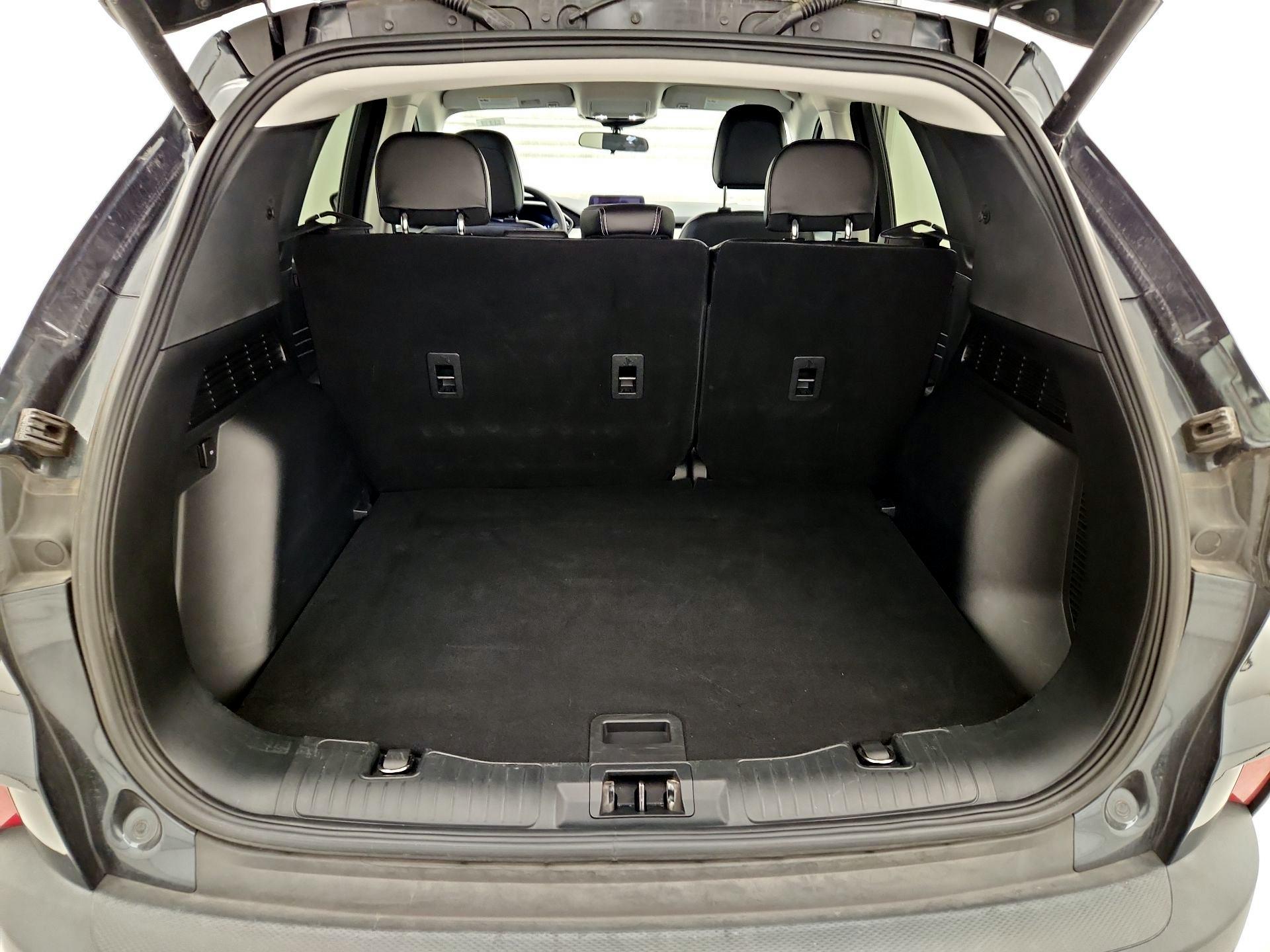 Thumbnail: 2022 Ford Escape - 20