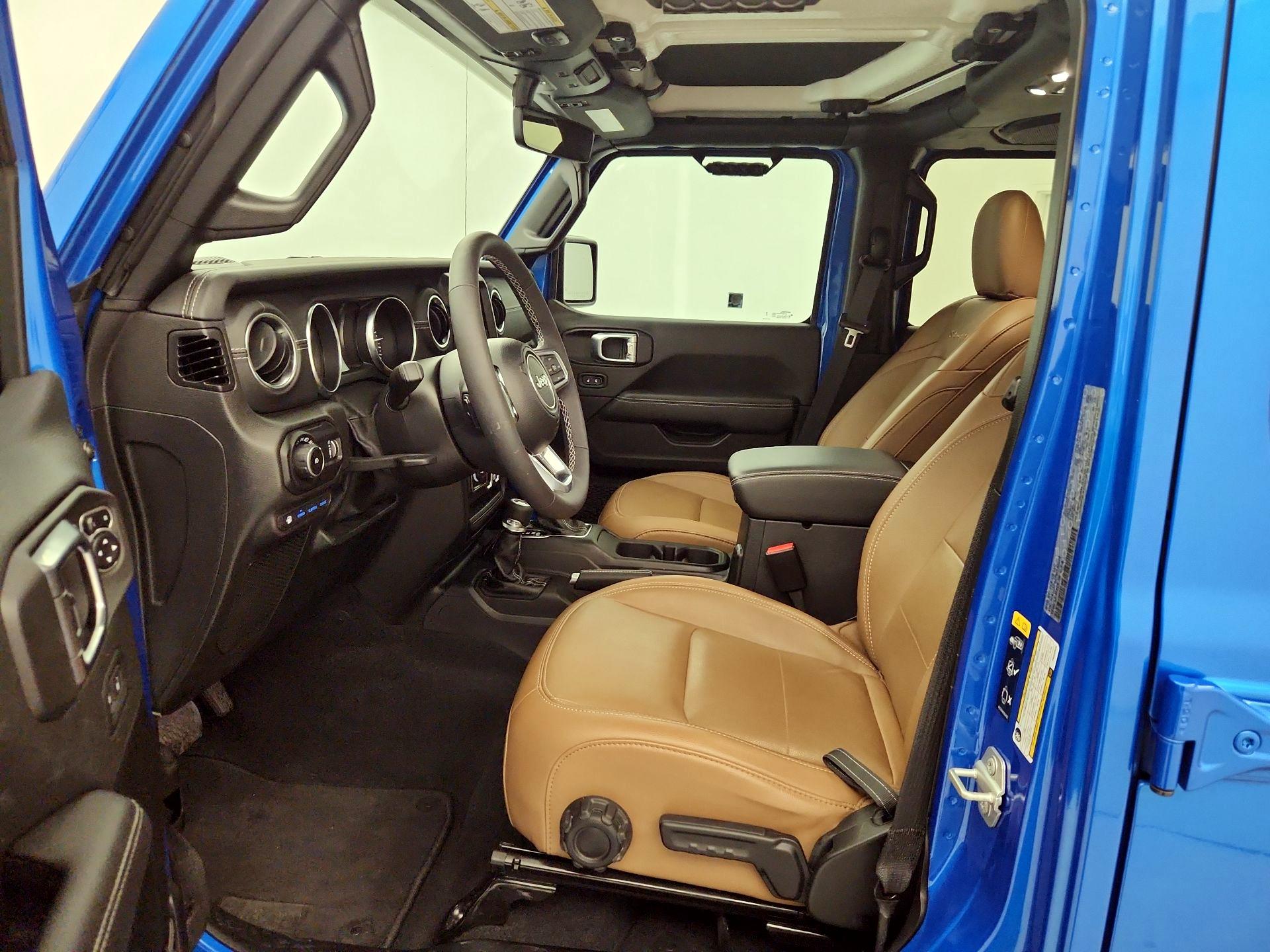 Thumbnail: 2023 Jeep Wrangler - 11