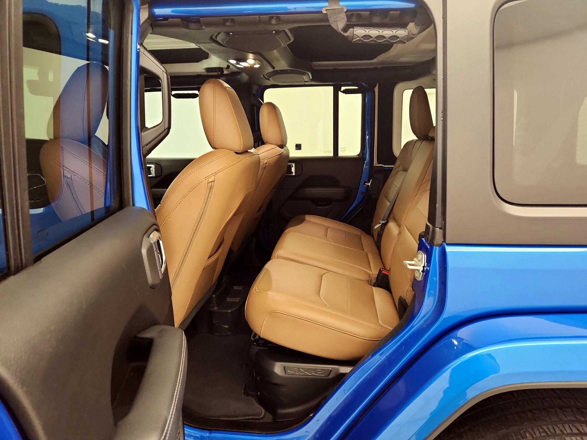Thumbnail: 2023 Jeep Wrangler - 20
