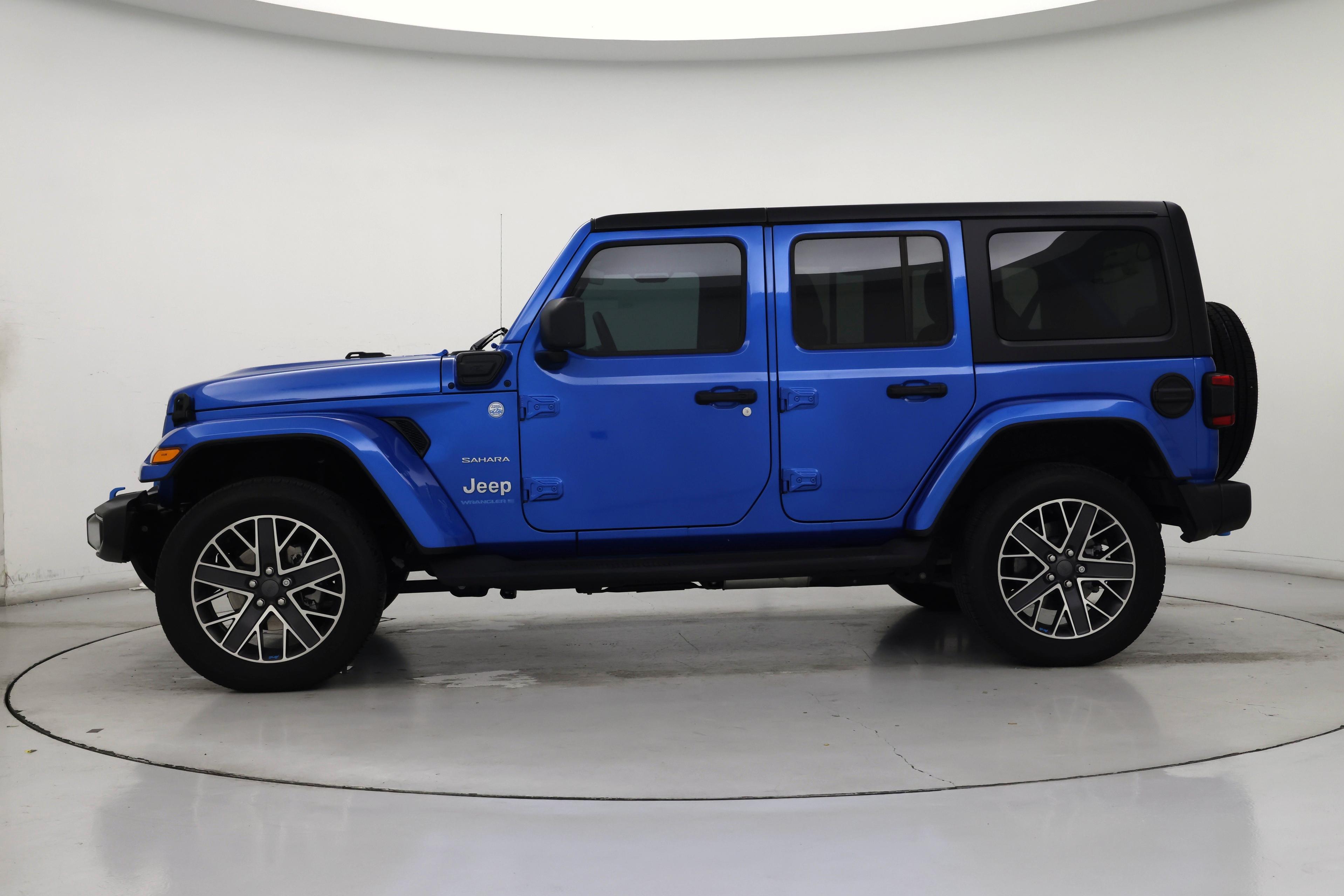 Thumbnail: 2023 Jeep Wrangler - 3