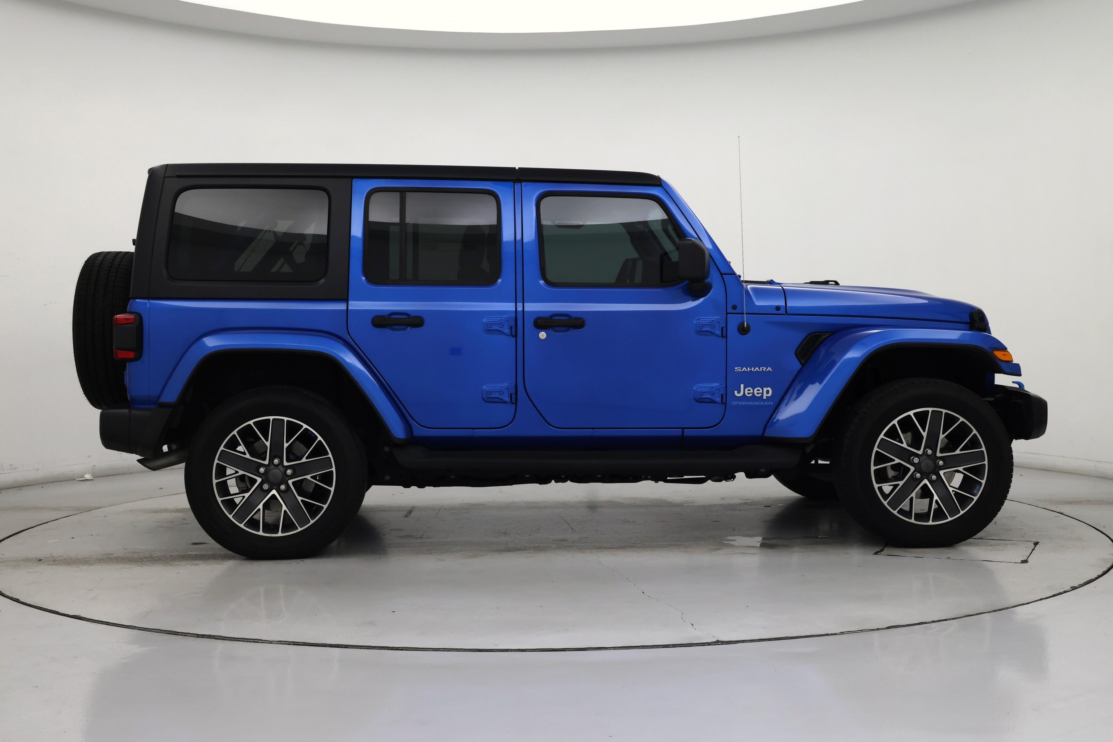 Thumbnail: 2023 Jeep Wrangler - 7