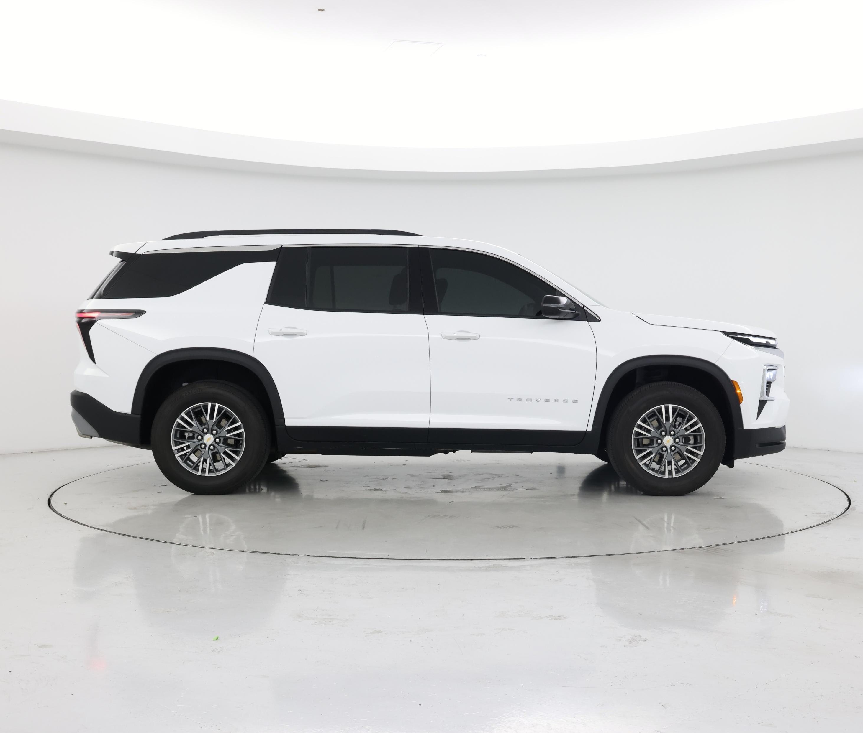 Thumbnail: 2025 Chevrolet Traverse - 7