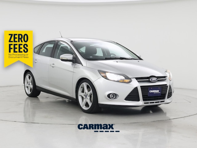 Silver 2014 Ford Focus Titanium Hatchback Hatchback Front-Wheel Drive Automatic