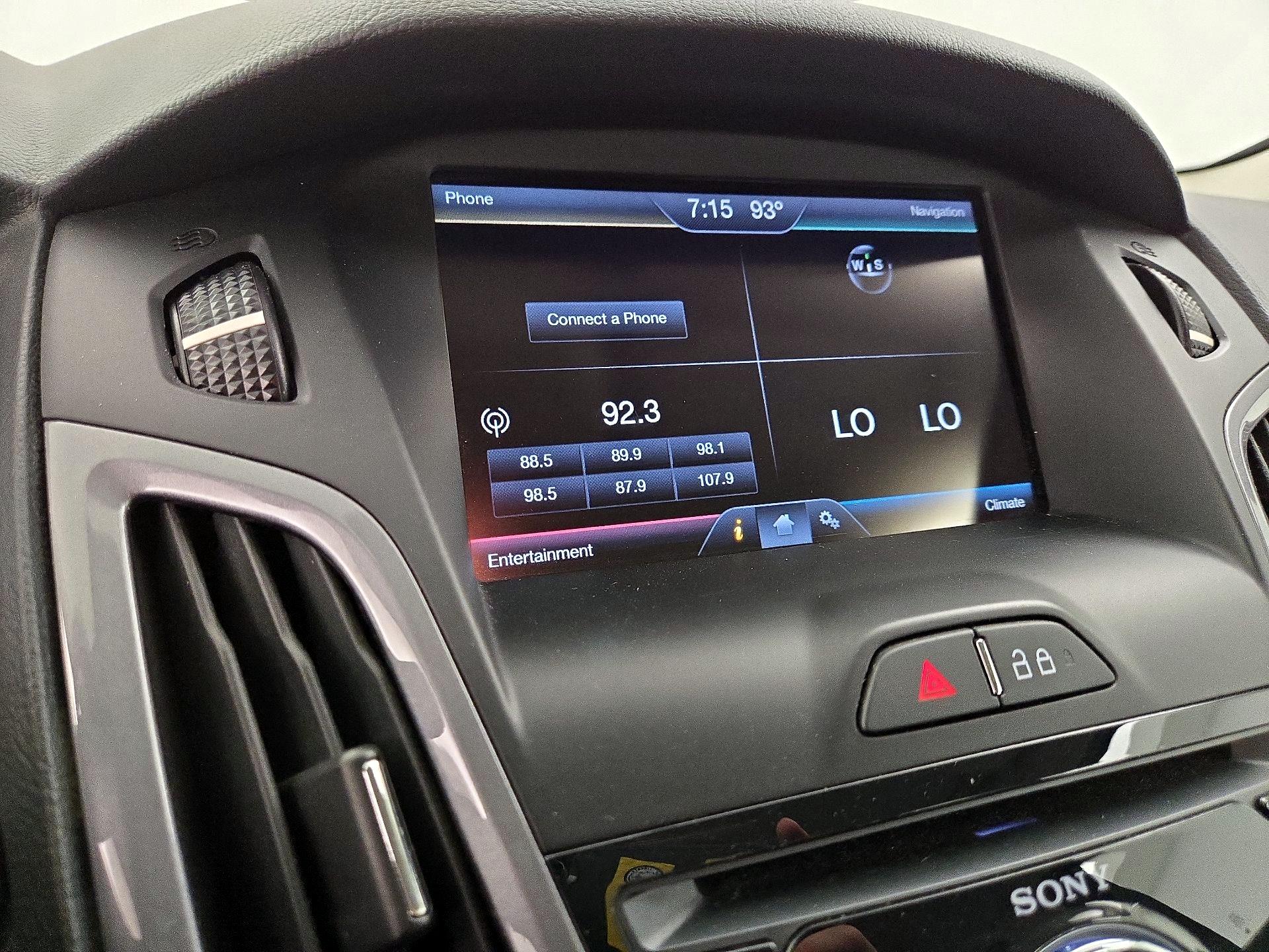 Thumbnail: 2014 Ford Focus - 15