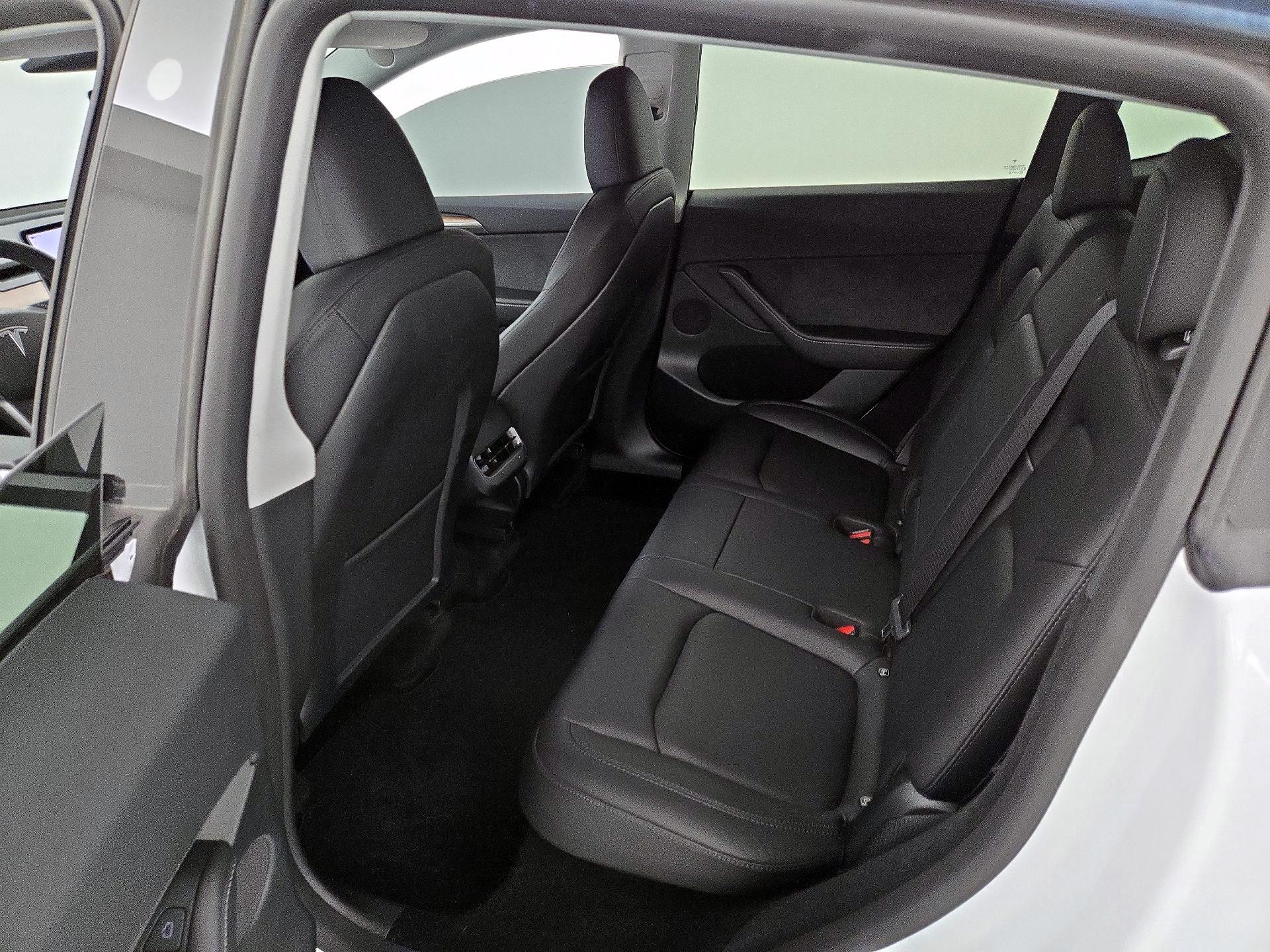 Thumbnail: 2023 Tesla Model Y - 19