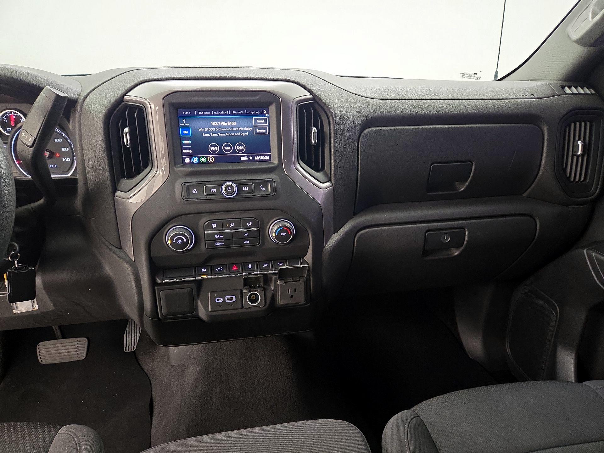 Thumbnail: 2021 Chevrolet Silverado 1500 - 9