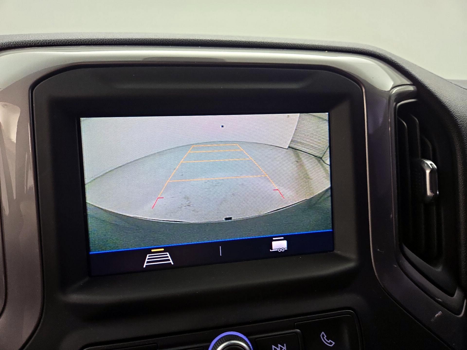Thumbnail: 2021 Chevrolet Silverado 1500 - 14