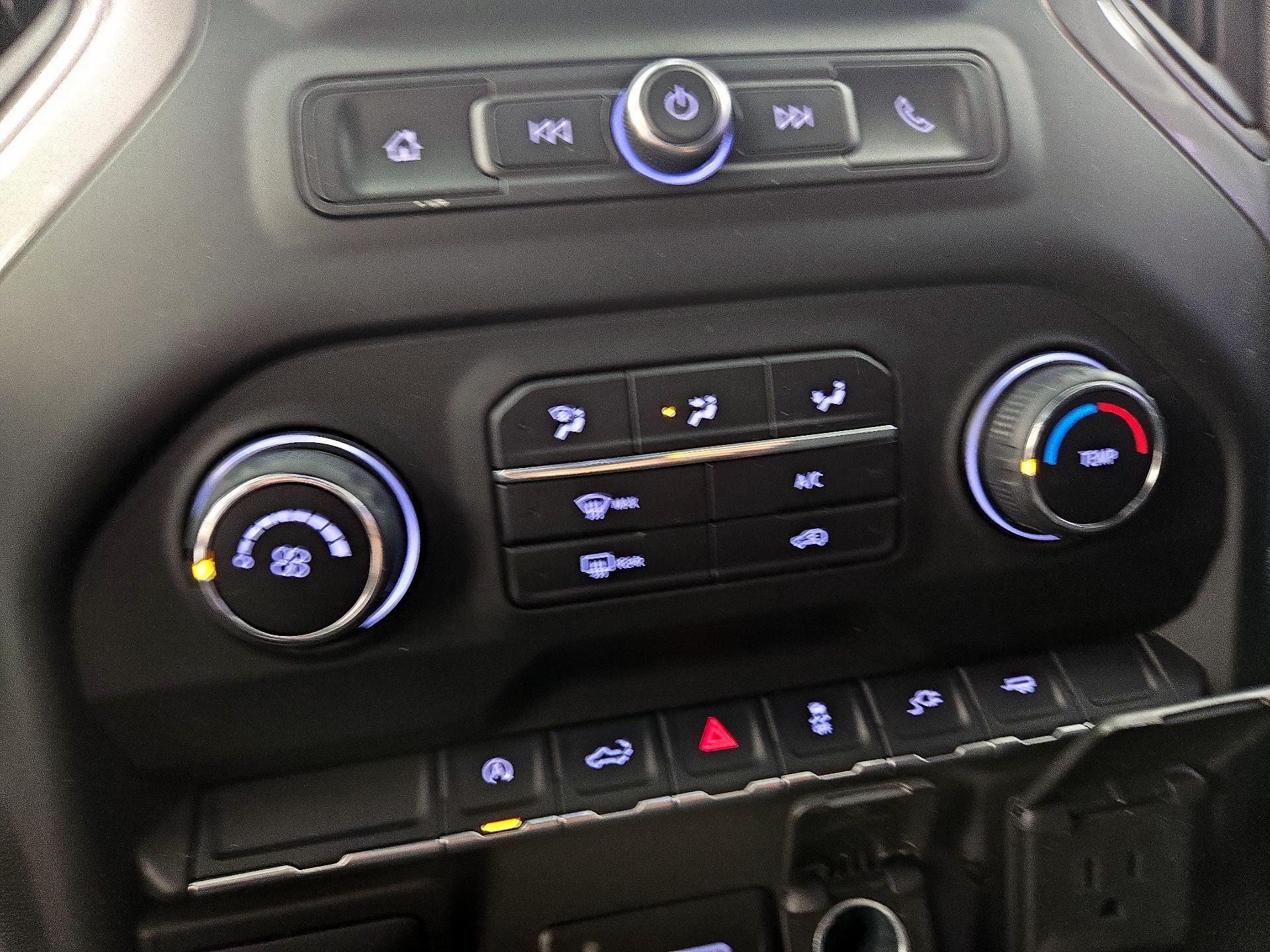 Thumbnail: 2021 Chevrolet Silverado 1500 - 16