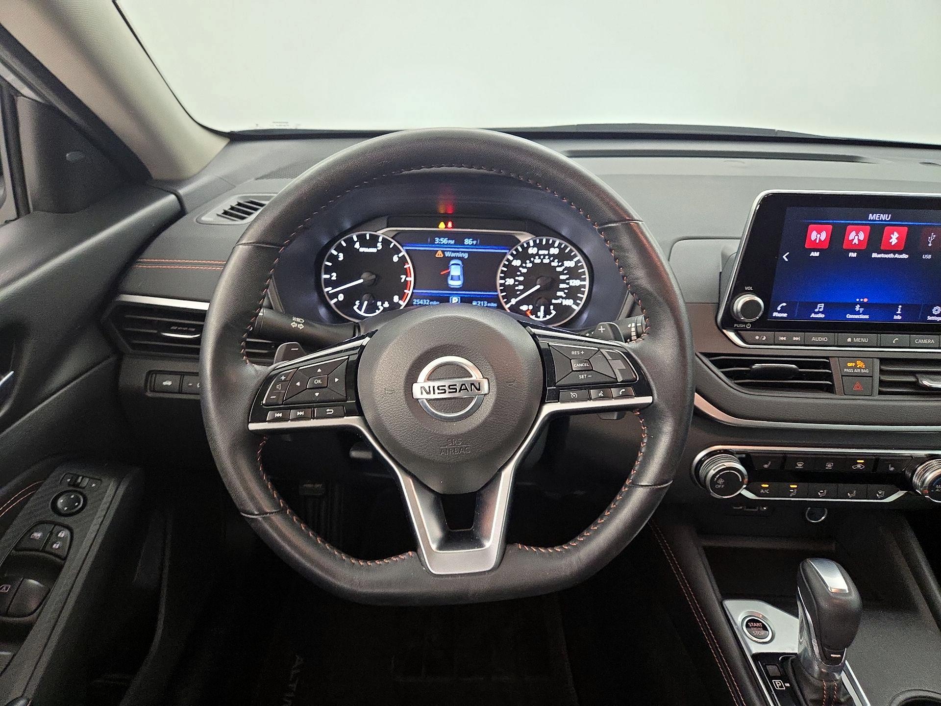 Thumbnail: 2021 Nissan Altima - 10