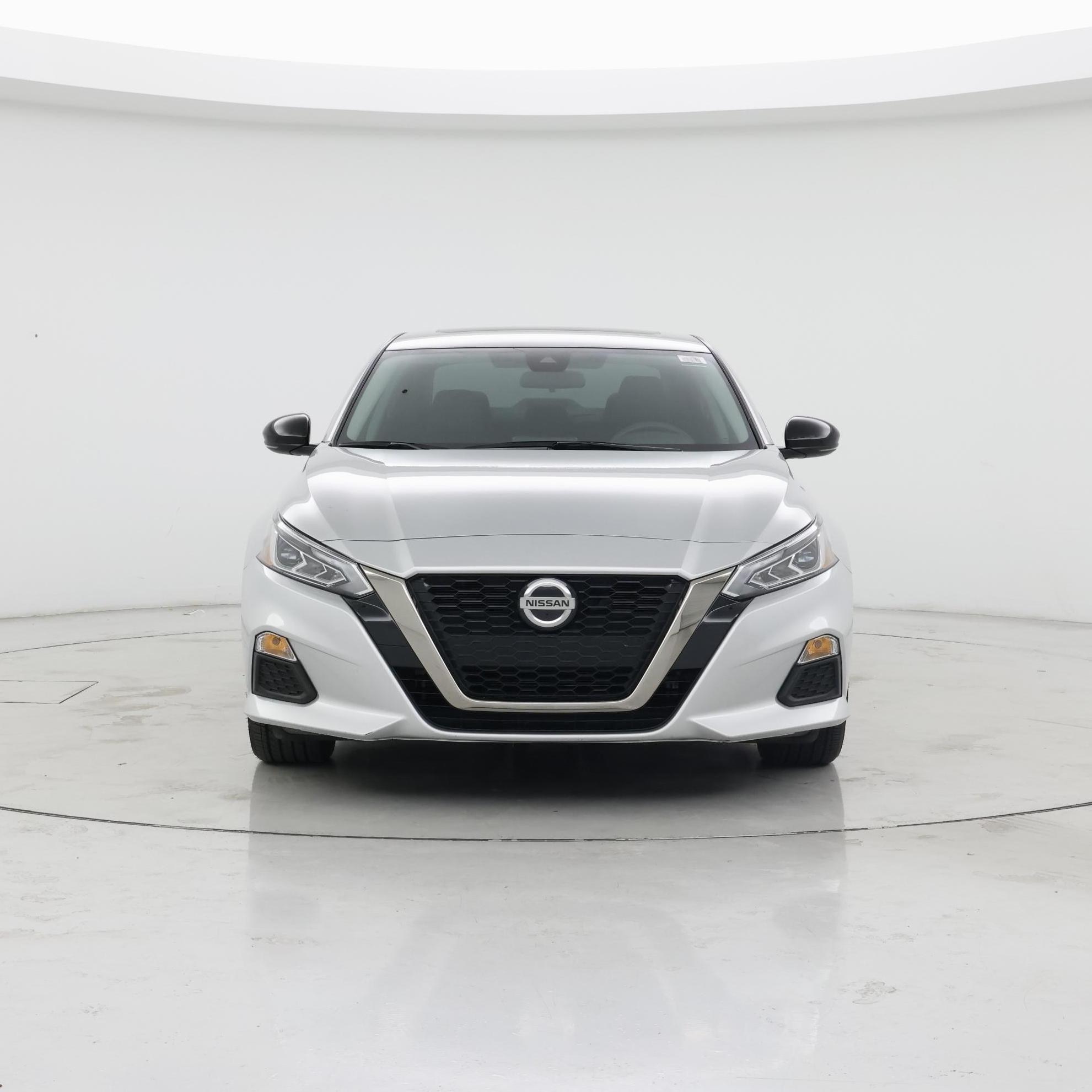 Thumbnail: 2021 Nissan Altima - 5
