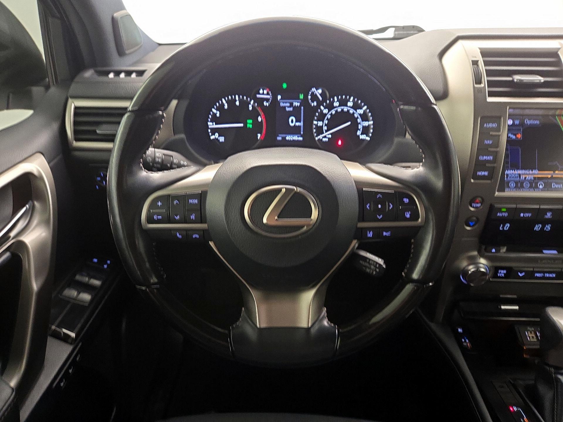 Thumbnail: 2021 Lexus GX - 10