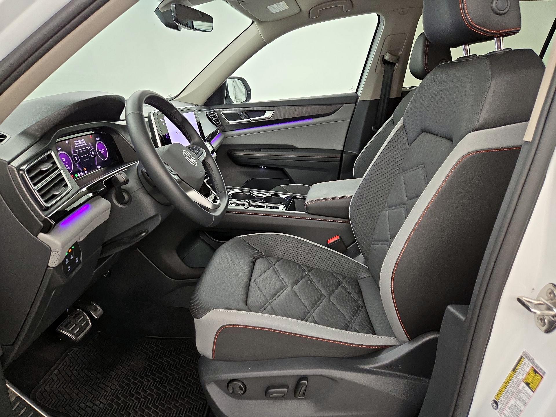Thumbnail: 2025 Volkswagen Atlas - 11