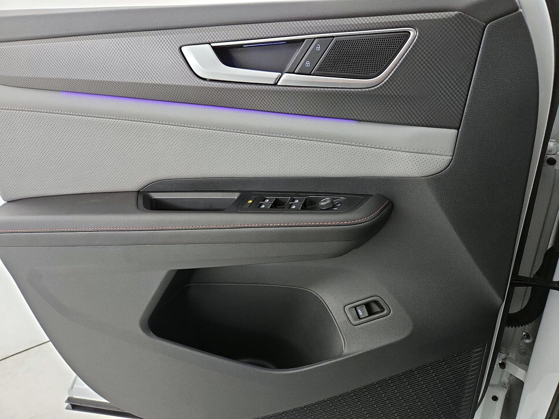 Thumbnail: 2025 Volkswagen Atlas - 12