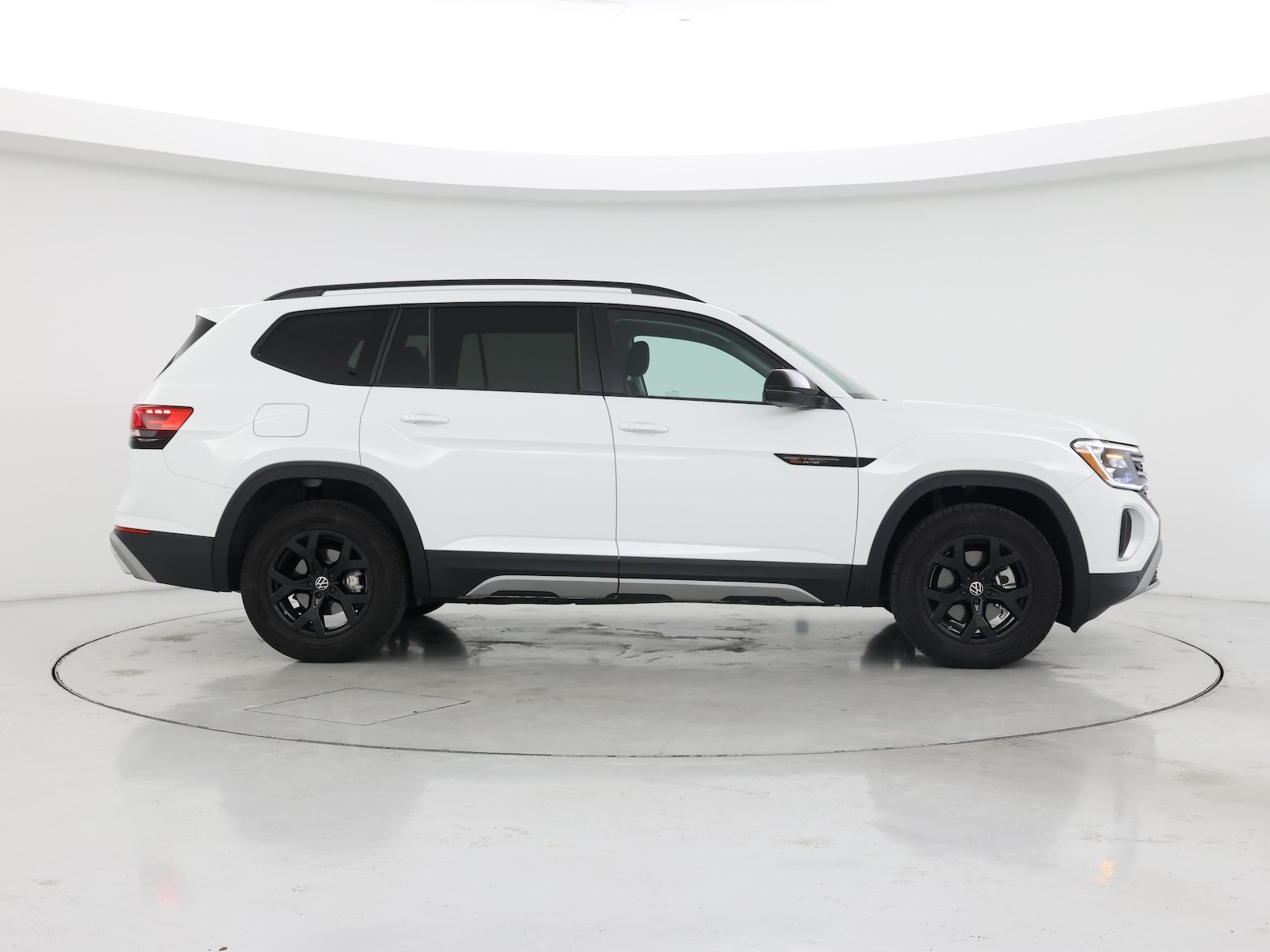 2025 Volkswagen Atlas Atlas Peak Edition - Photo 8