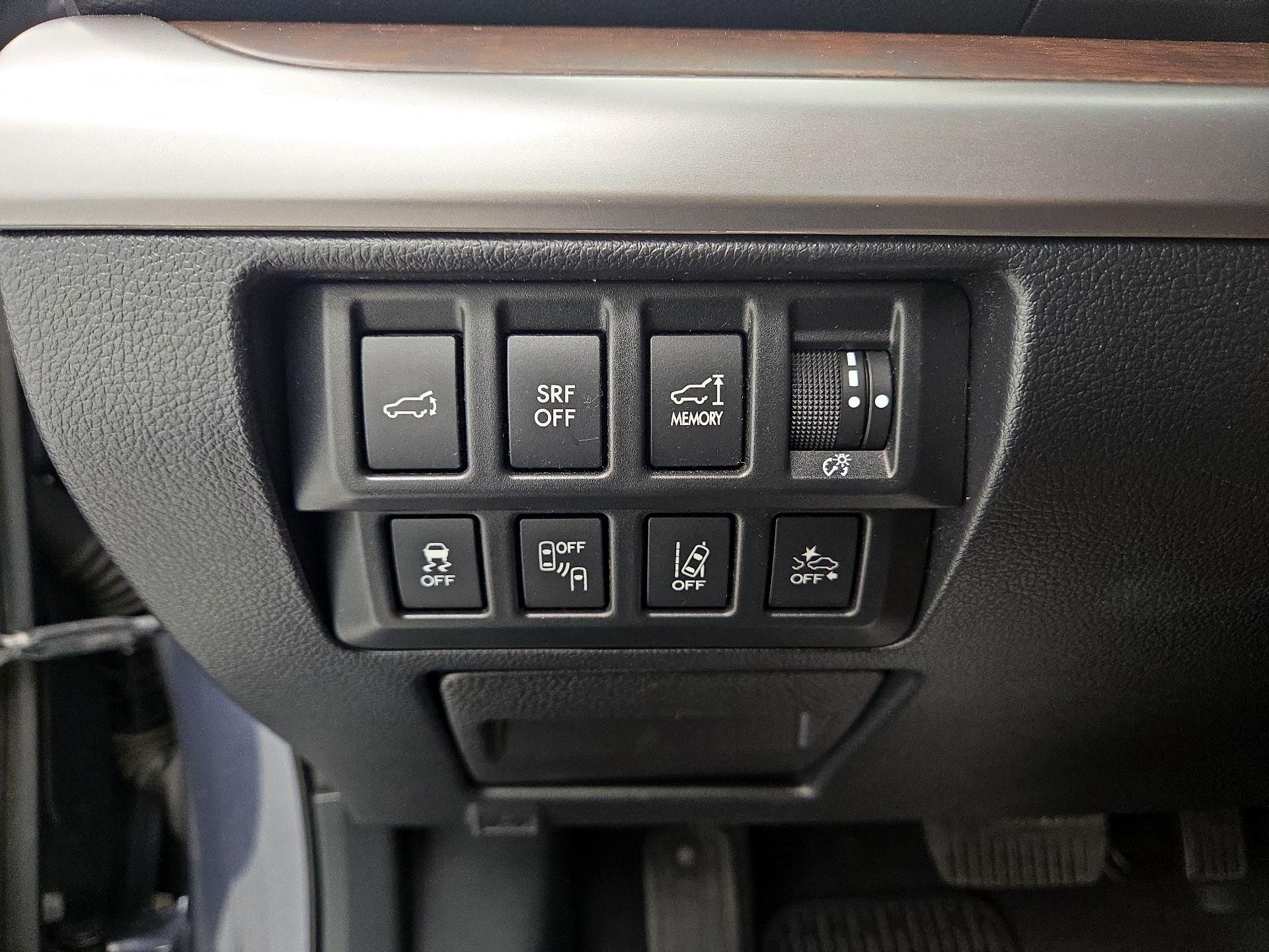 Thumbnail: 2017 Subaru Outback - 11