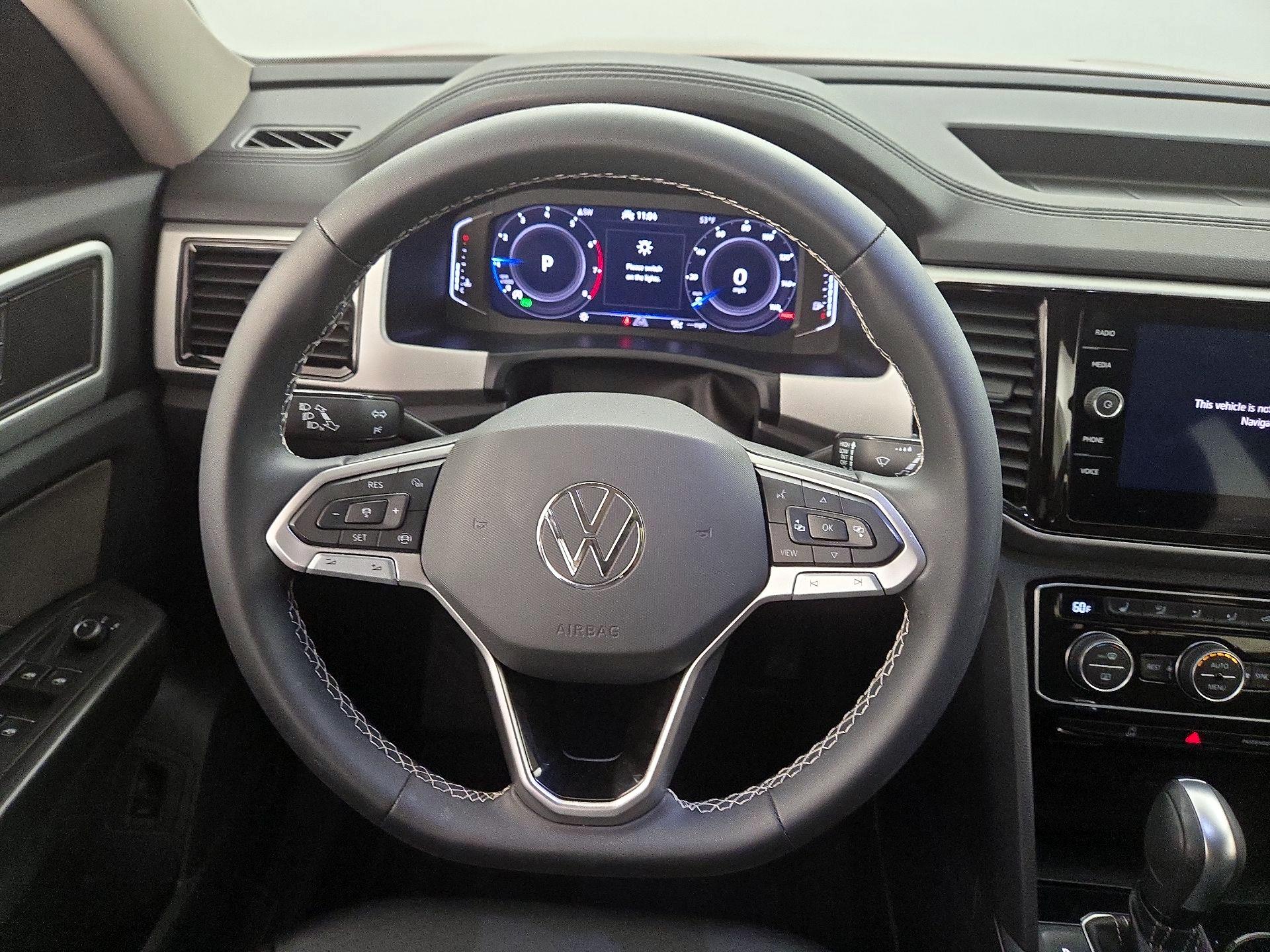 Thumbnail: 2023 Volkswagen Atlas - 10