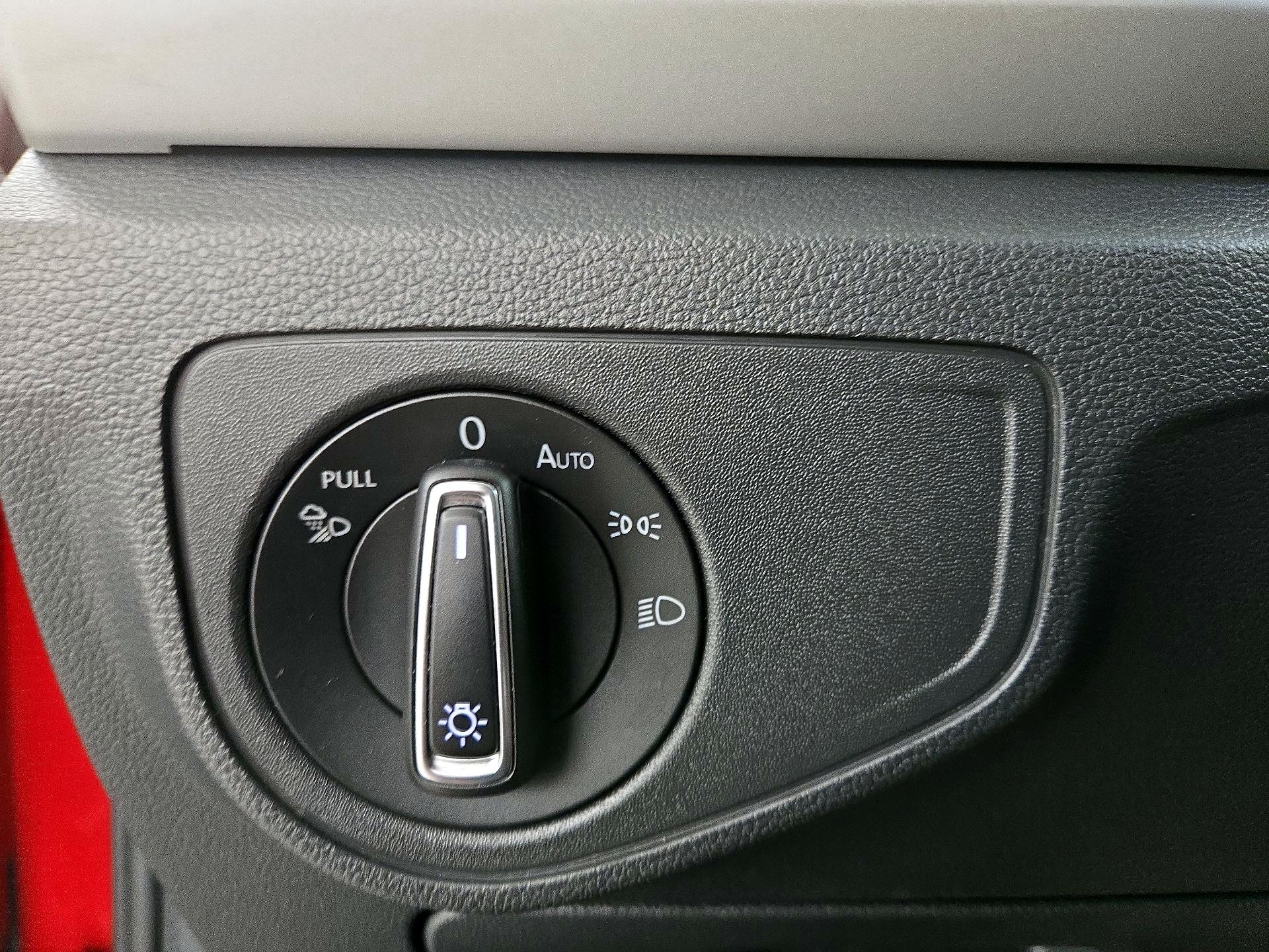 Thumbnail: 2023 Volkswagen Atlas - 13