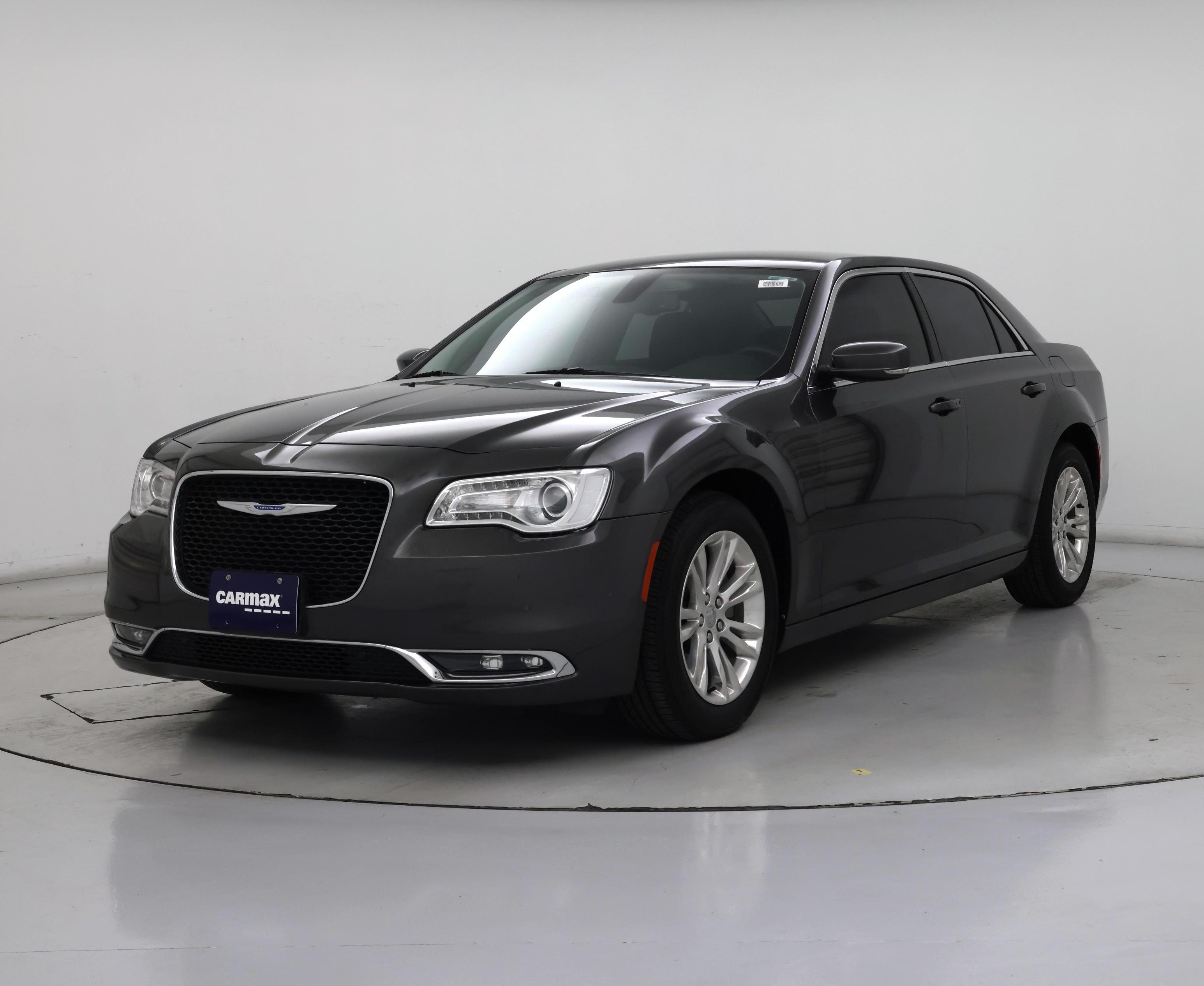 Thumbnail: 2021 Chrysler 300 - 4