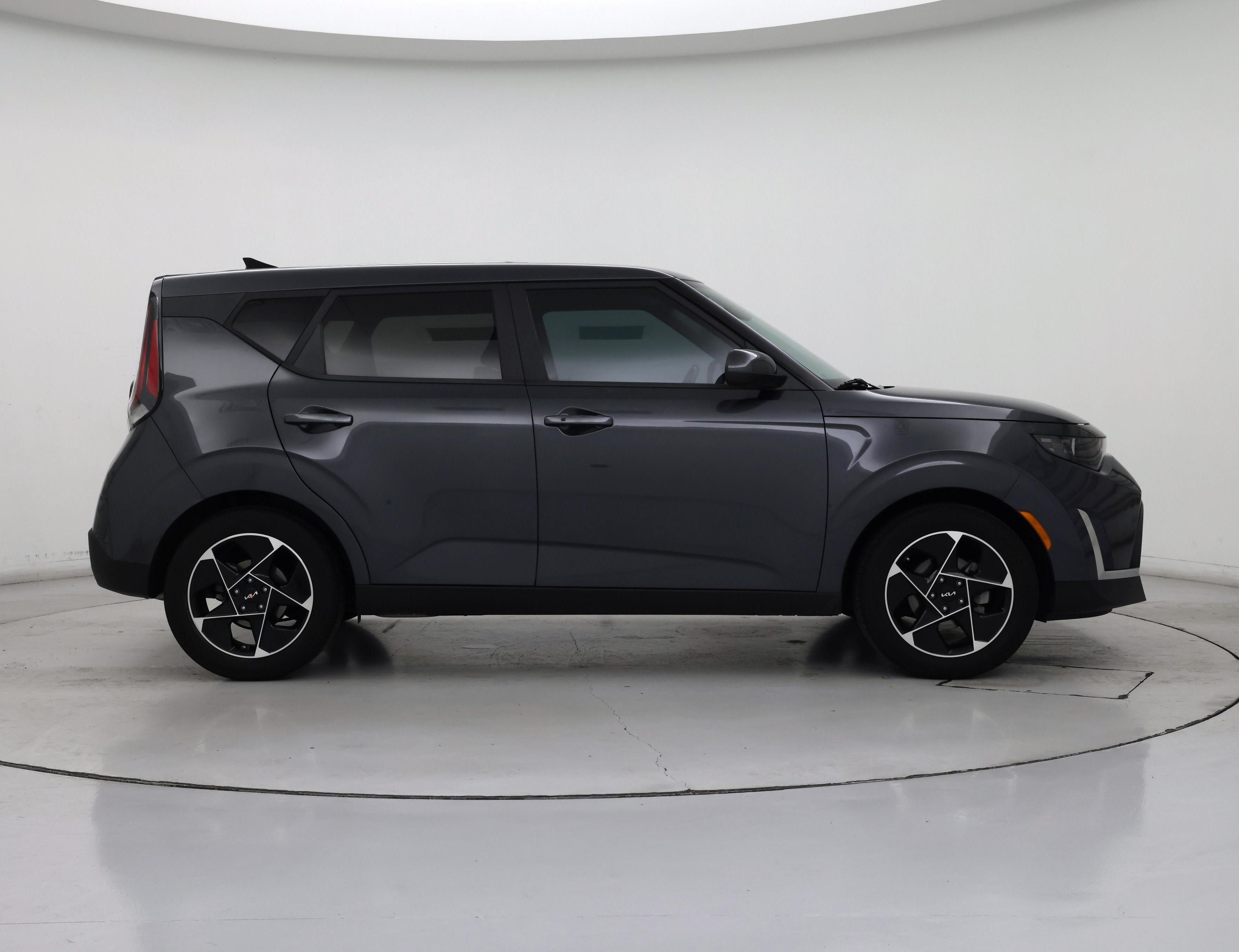 Thumbnail: 2023 Kia Soul - 7