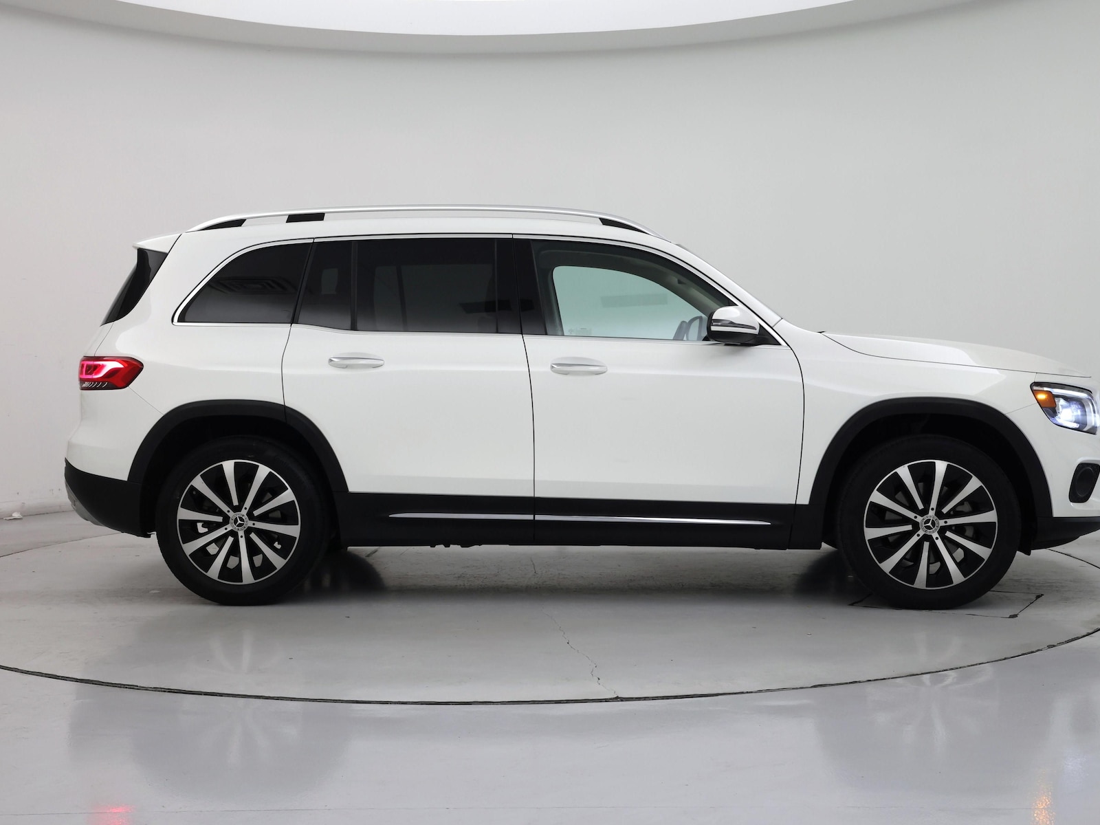 2023 Mercedes-Benz GLB Base - Photo 8