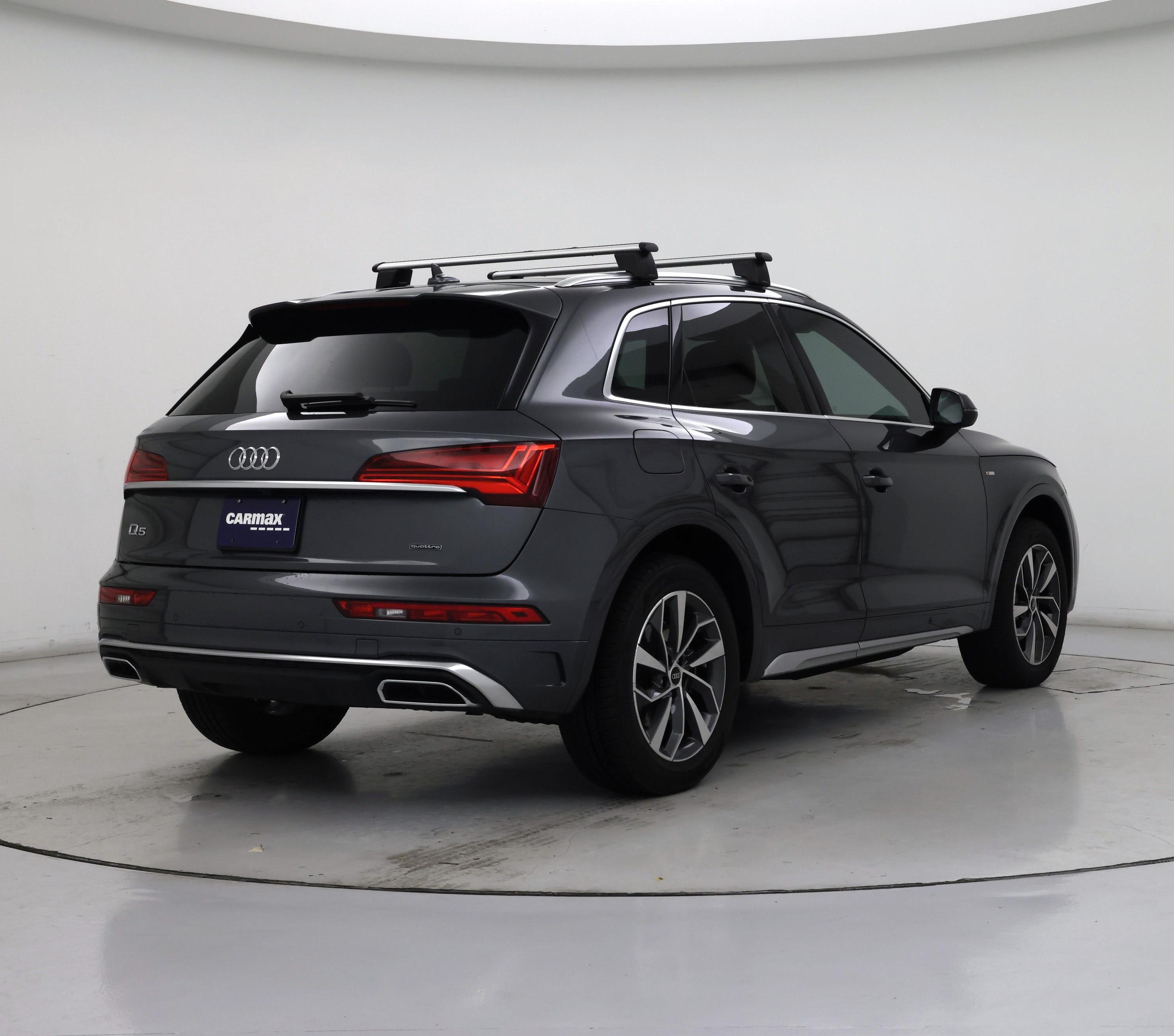 Thumbnail: 2023 Audi Q5 - 8