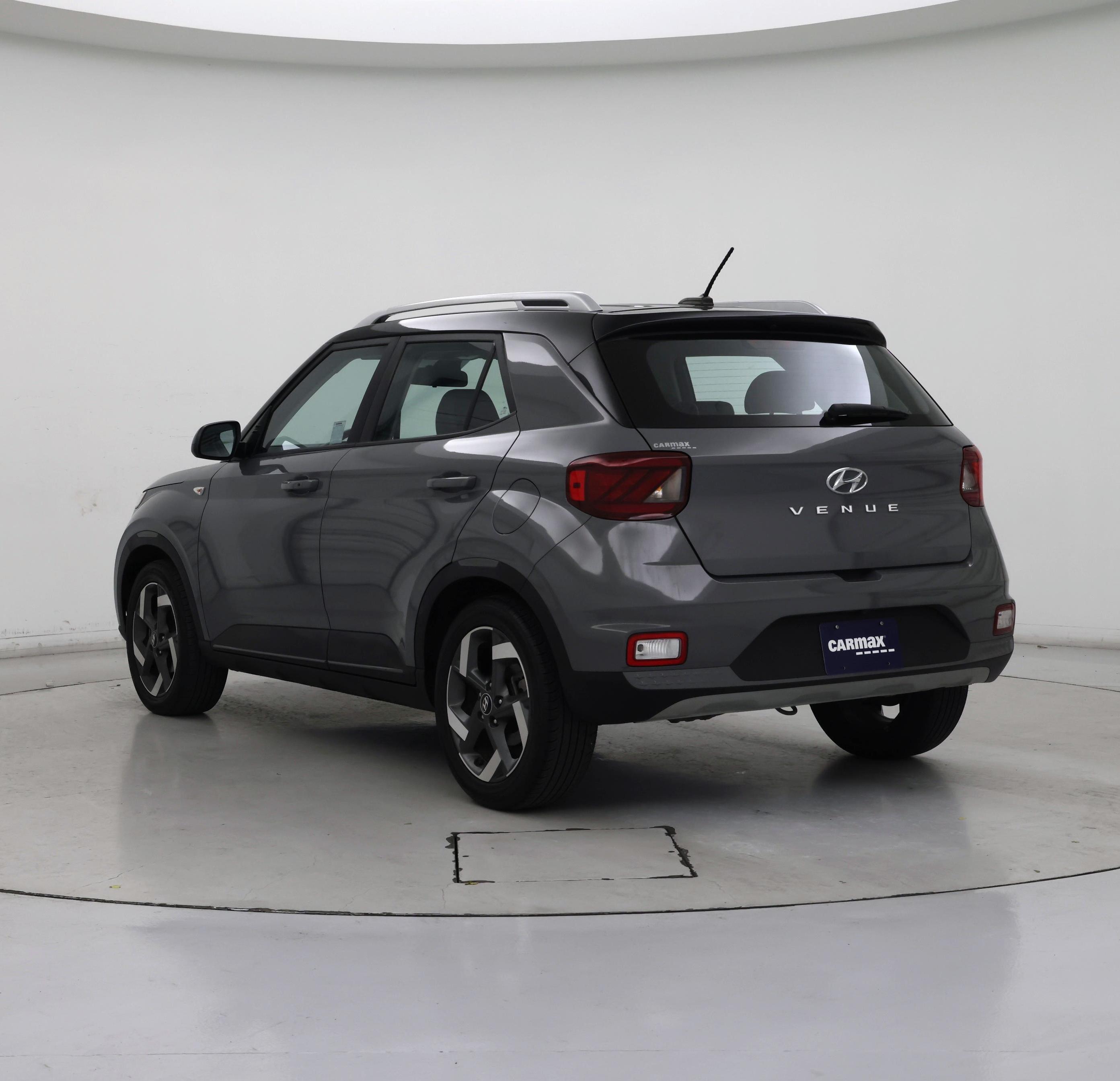 Thumbnail: 2023 Hyundai Venue - 2