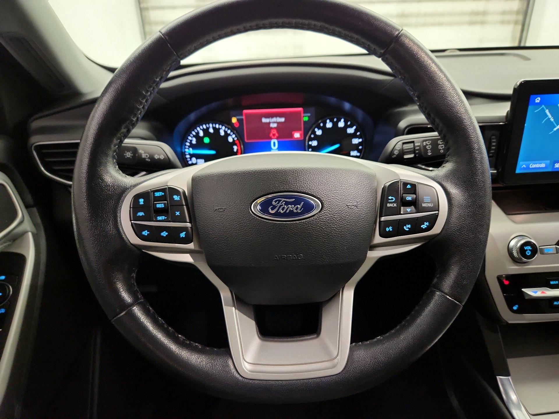 Thumbnail: 2022 Ford Explorer - 10