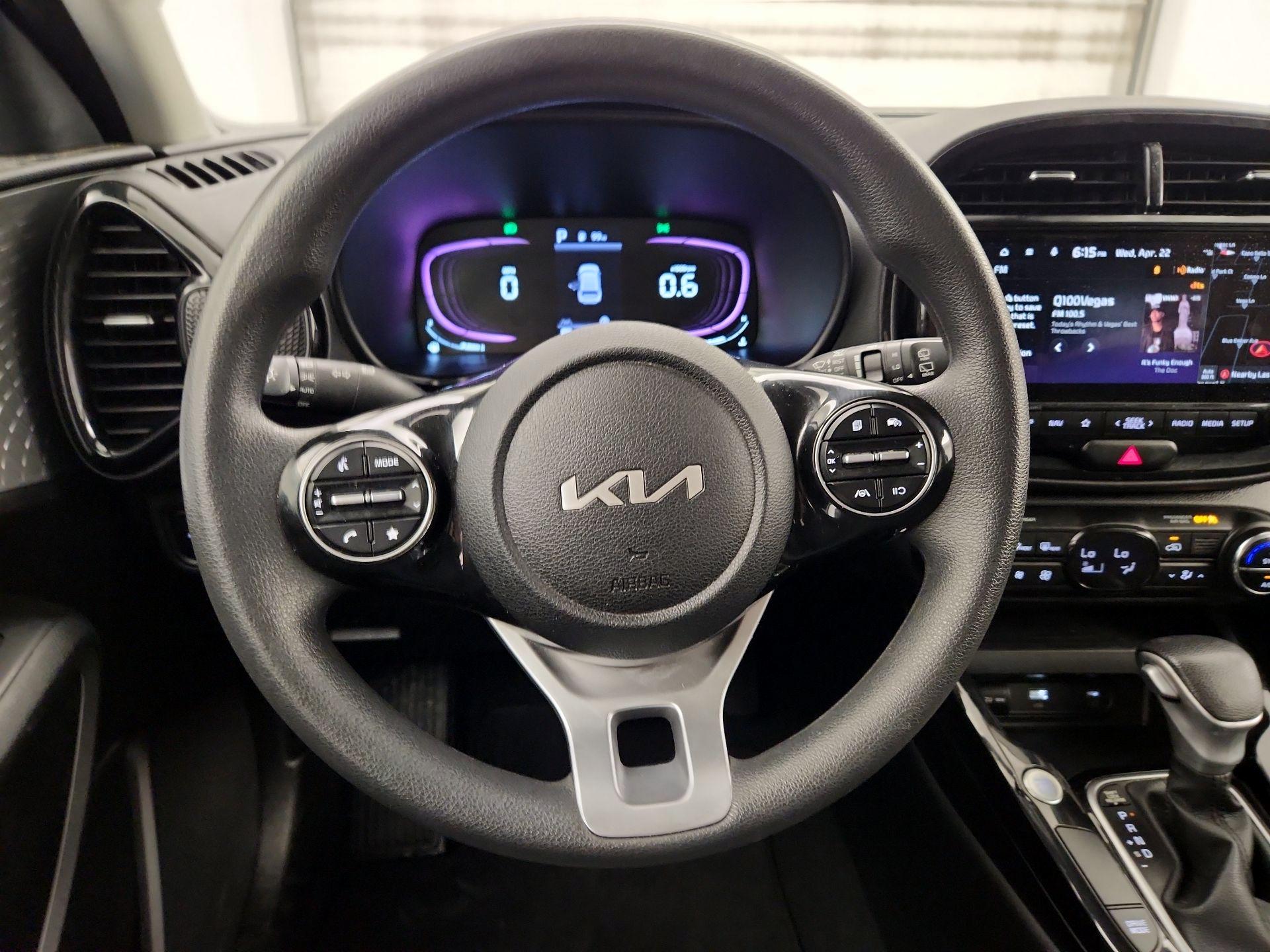 Thumbnail: 2023 Kia Soul - 10